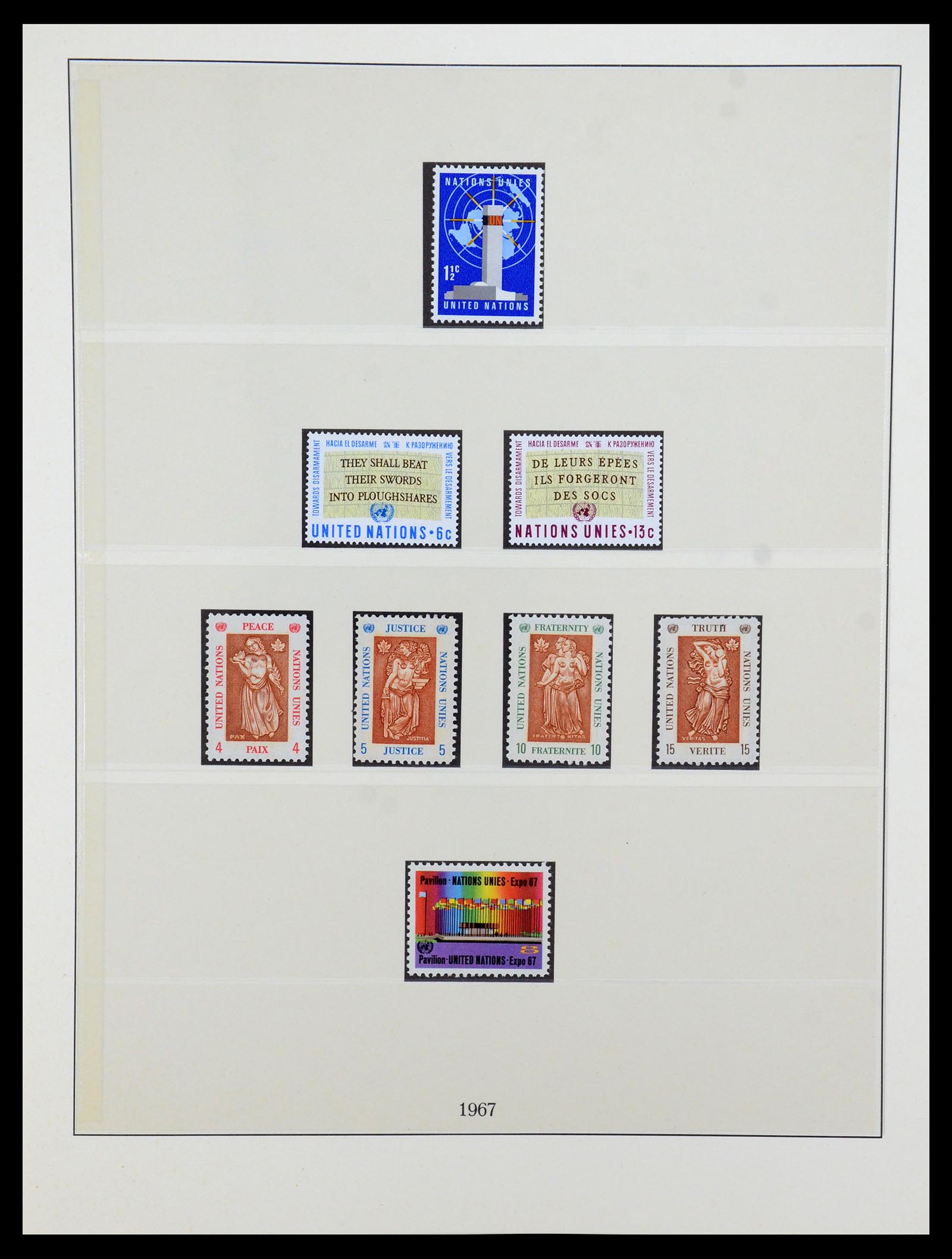 35883 022 - Postzegelverzameling 35883 Verenigde Naties 1951-2003.