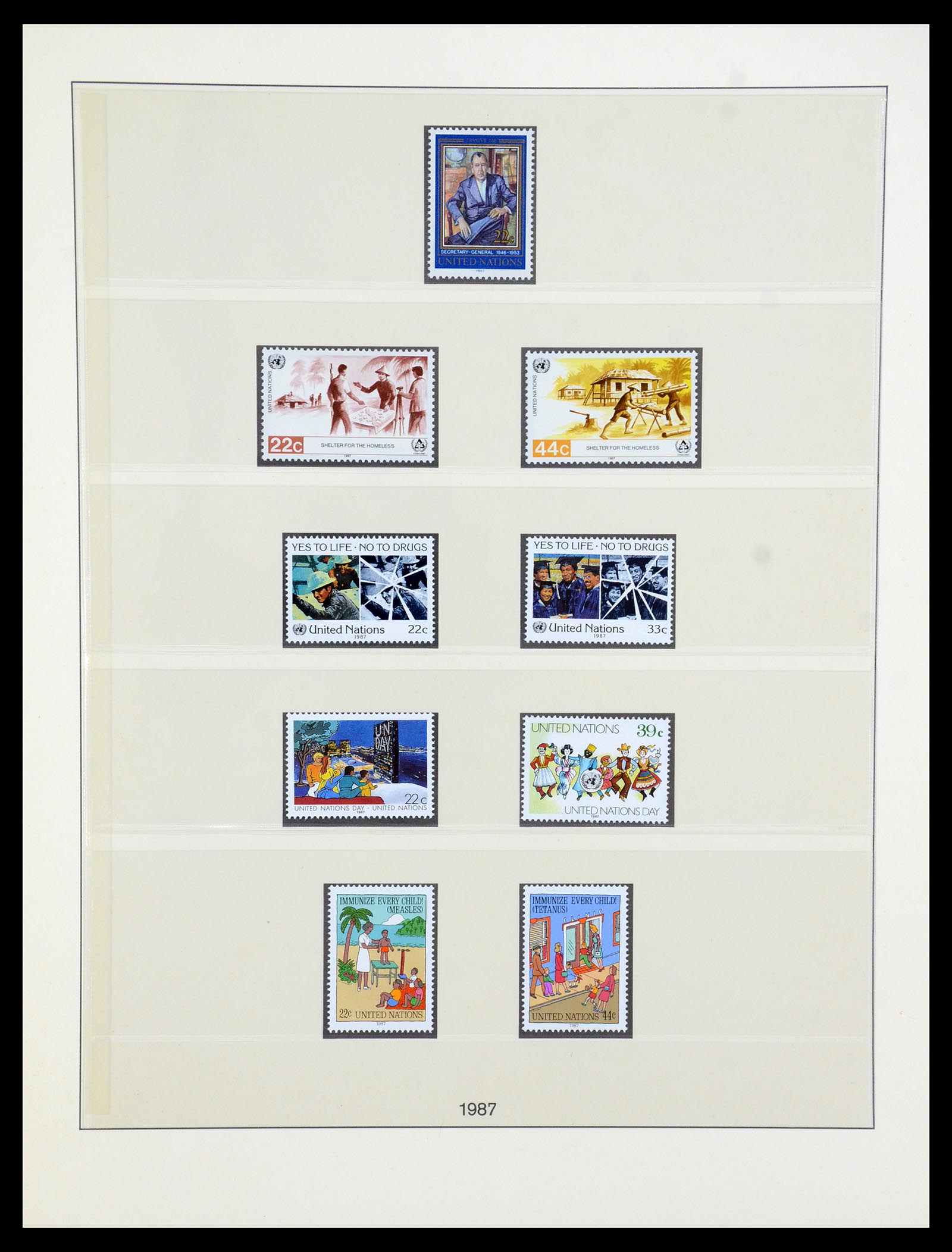 35883 052 - Postzegelverzameling 35883 Verenigde Naties 1951-2003.