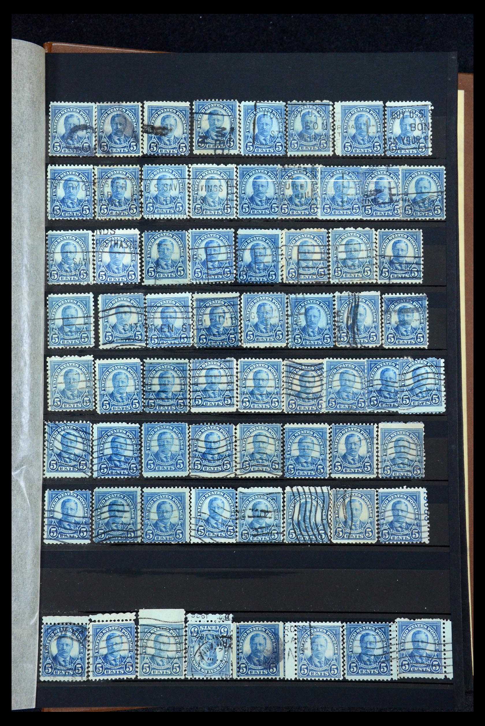 35888 500 - Stamp Collection 35888 USA 1851-2014.