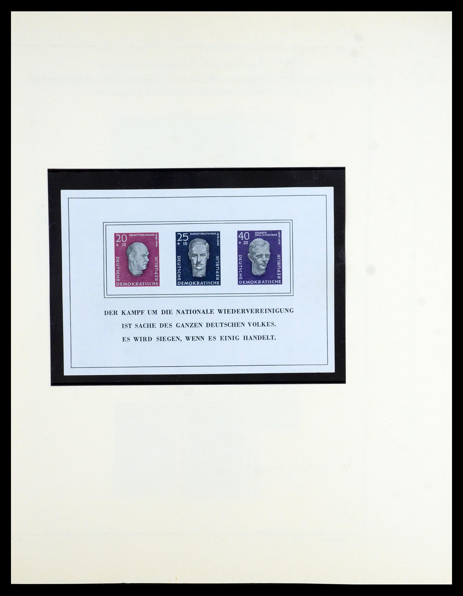 35893 051 - Postzegelverzameling 35893 Sovjet Zone en DDR 1945-1990.