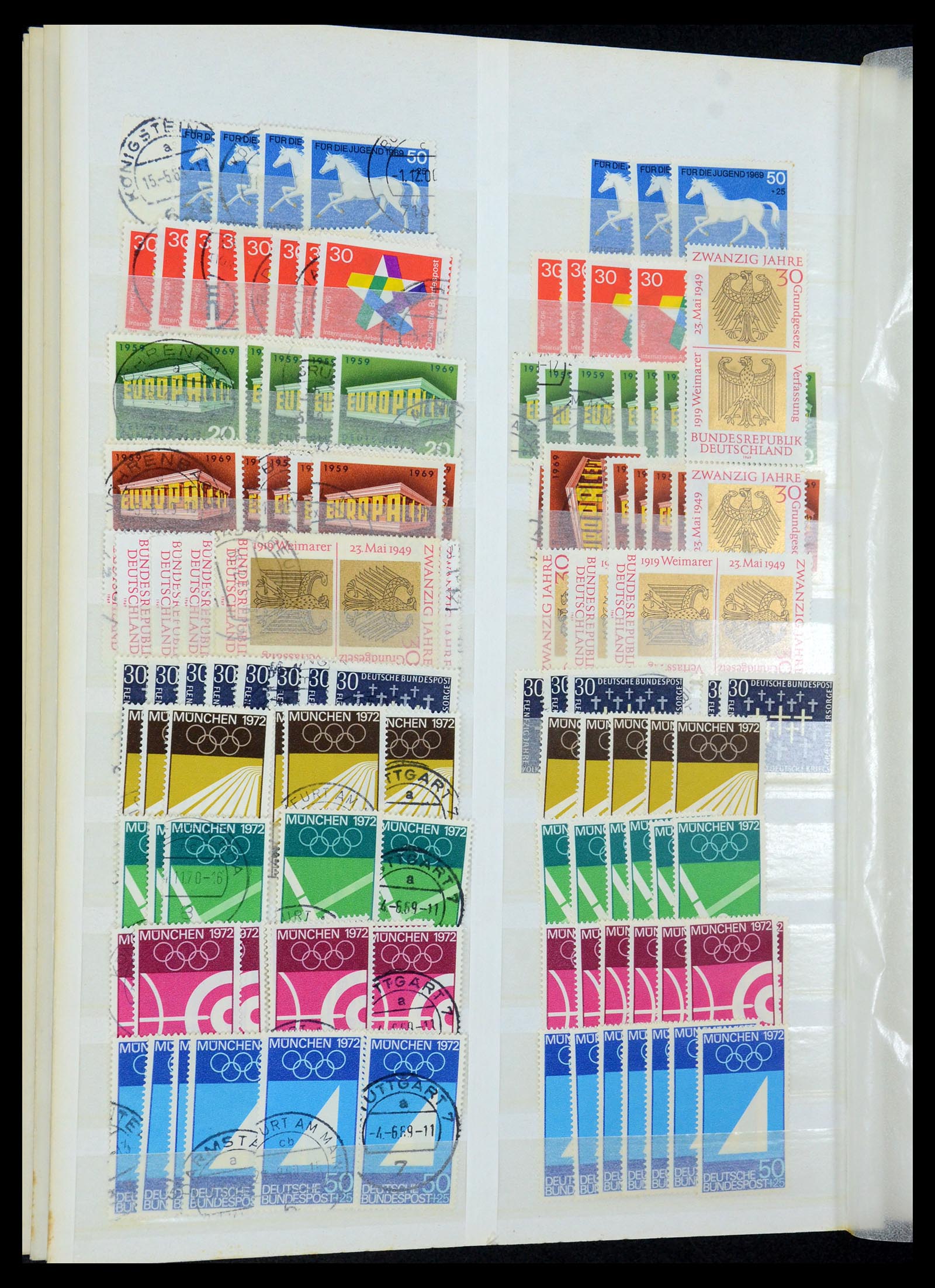 35899 052 - Postzegelverzameling 35899 Bundespost 1949-1985.