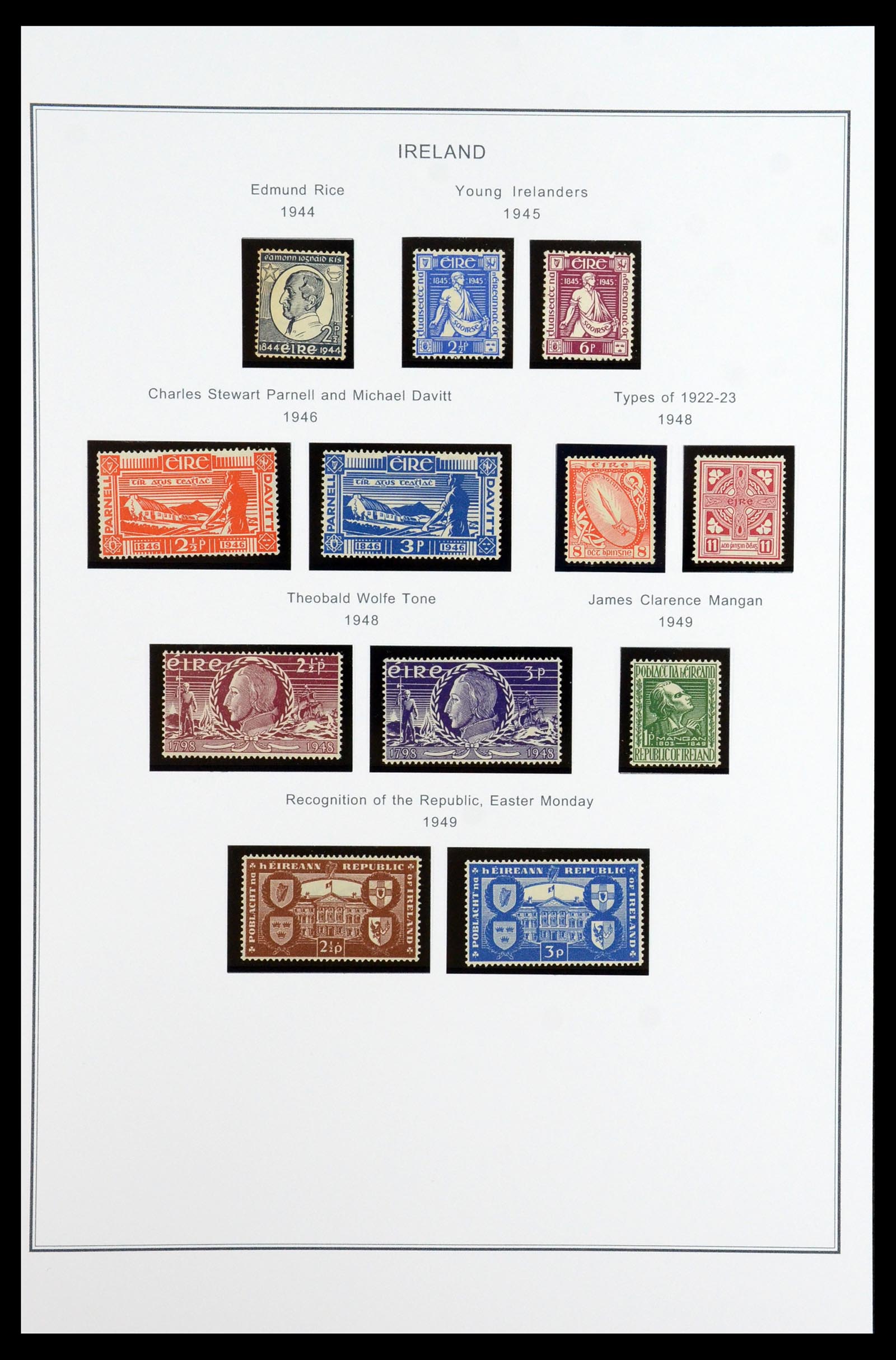 35904 010 - Stamp Collection 35904 Ireland 1922-2002.