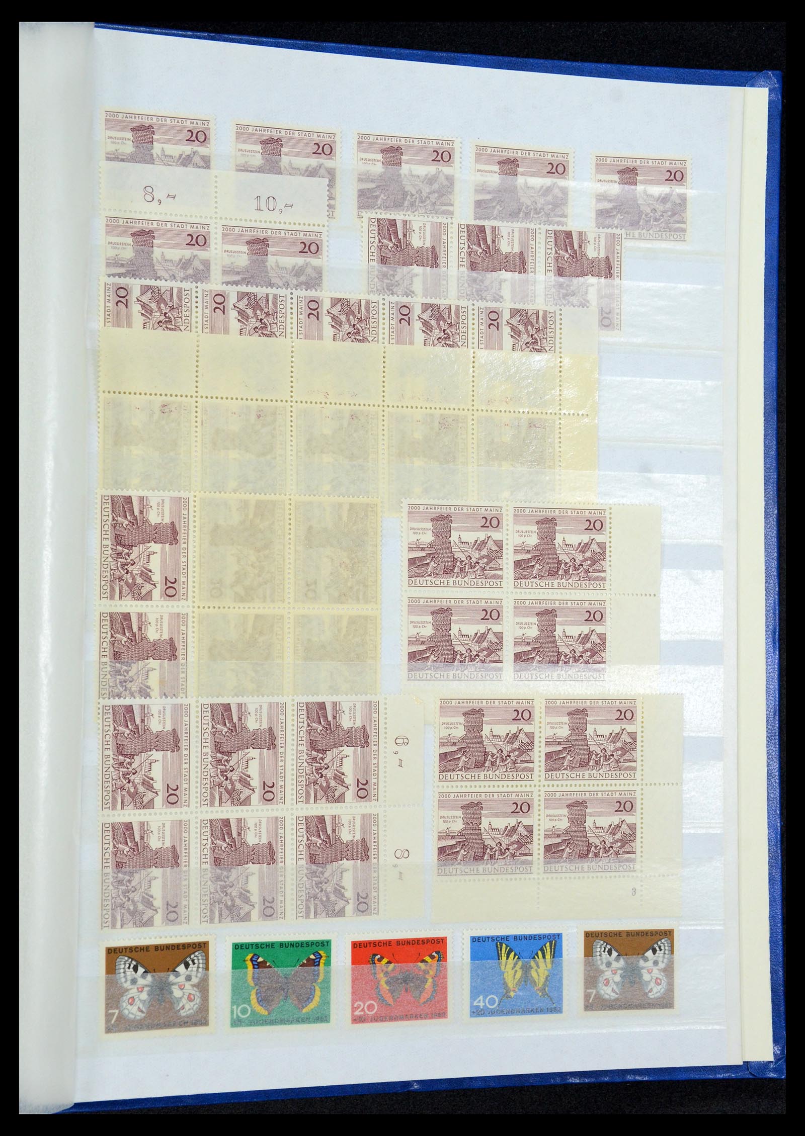 35909 063 - Stamp Collection 35909 Bundespost 1949-2000.
