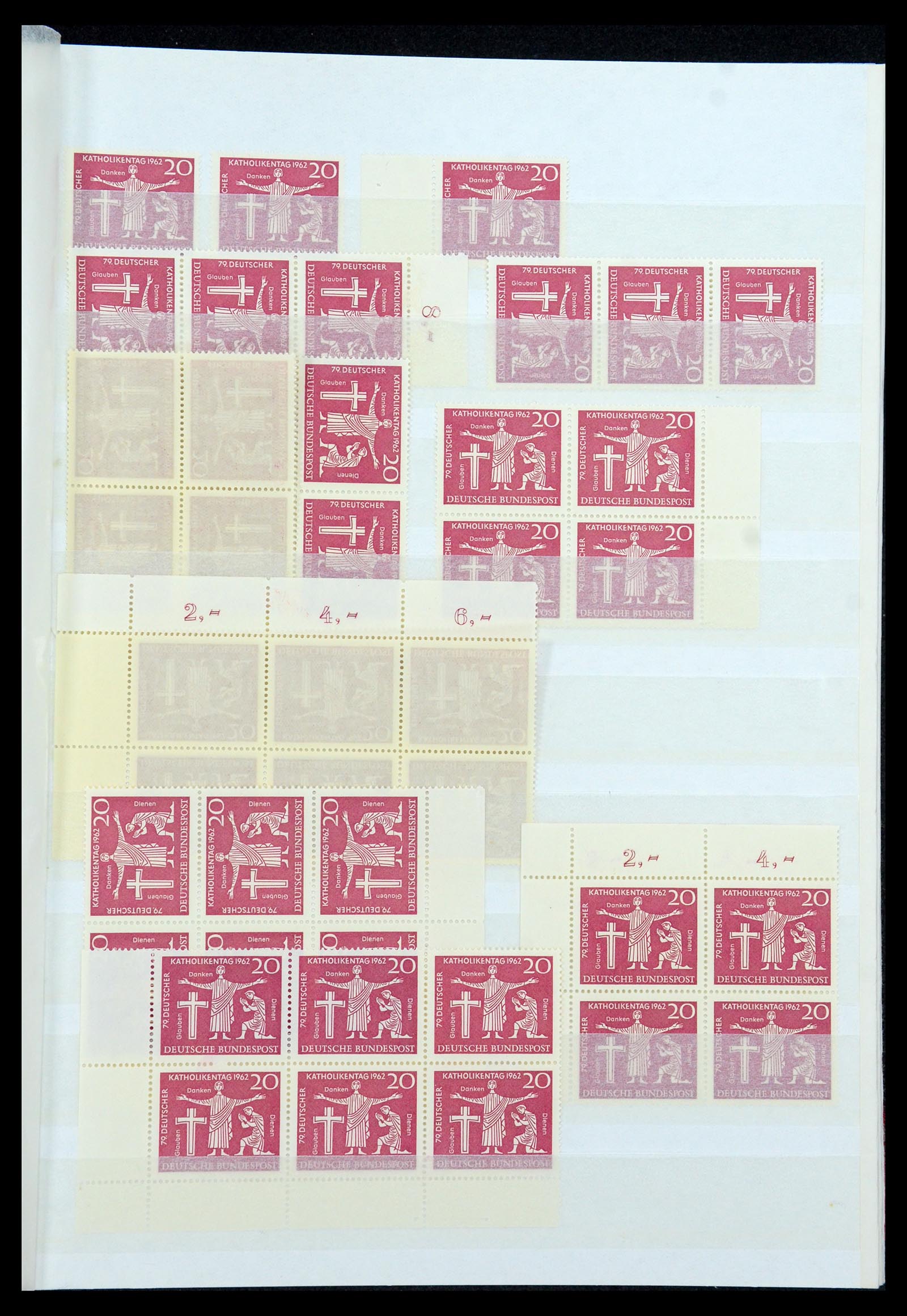 35909 067 - Stamp Collection 35909 Bundespost 1949-2000.