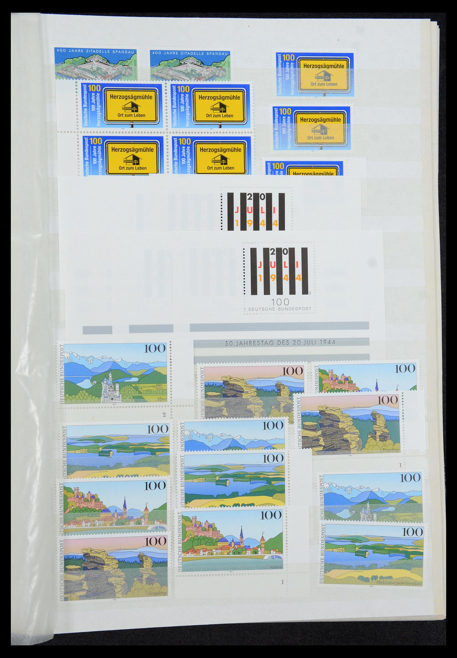35909 380 - Stamp Collection 35909 Bundespost 1949-2000.