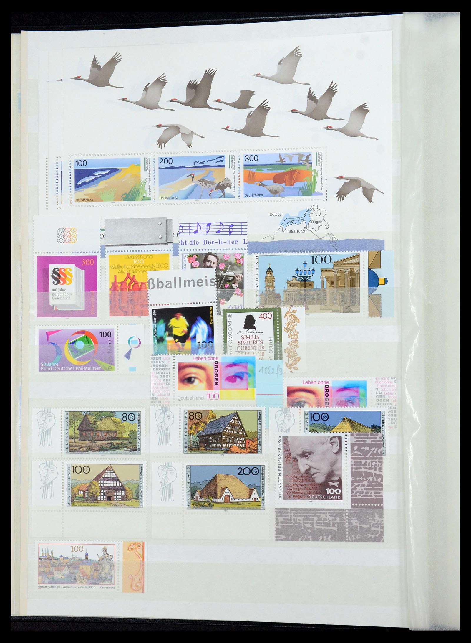 35909 395 - Stamp Collection 35909 Bundespost 1949-2000.