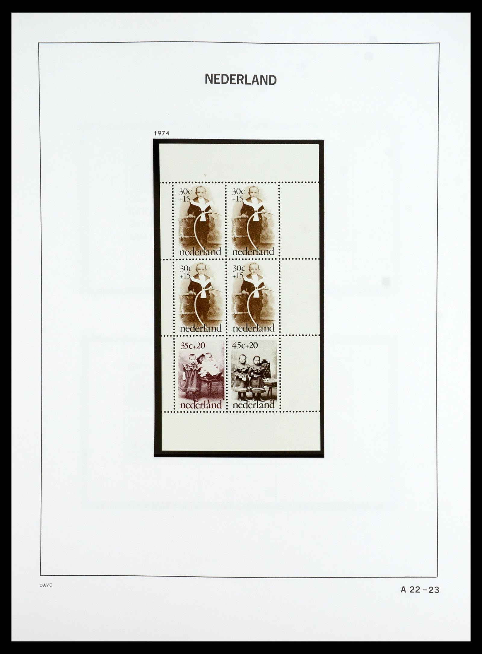 35911 135 - Postzegelverzameling 35911 Nederland 1852-1989.