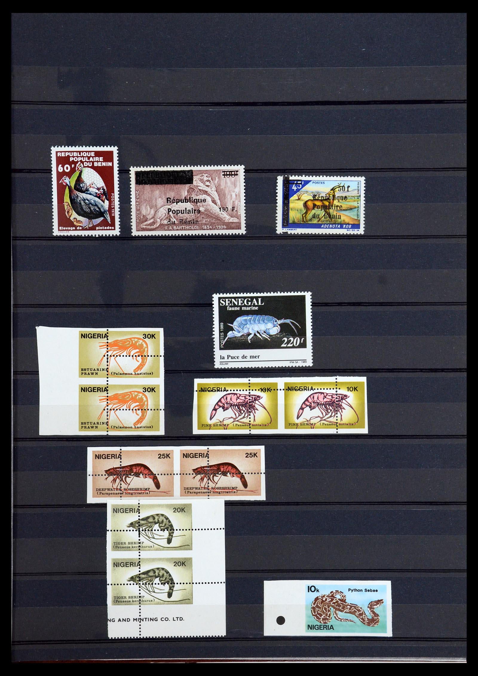 35924 001 - Postzegelverzameling 35924 Motief Dieren 1950-1993.