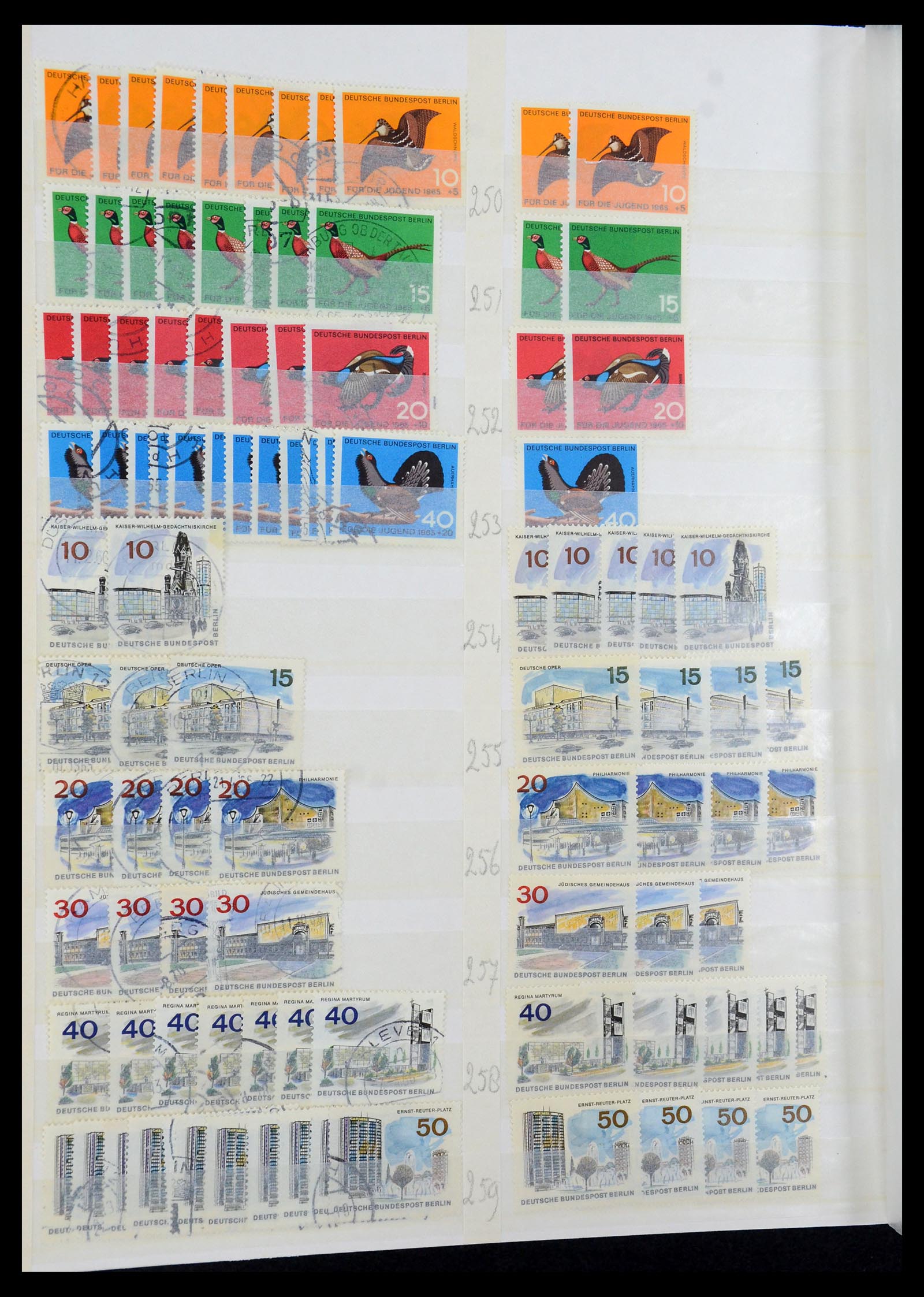 35936 016 - Postzegelverzameling 35936 Berlijn 1948-1990.