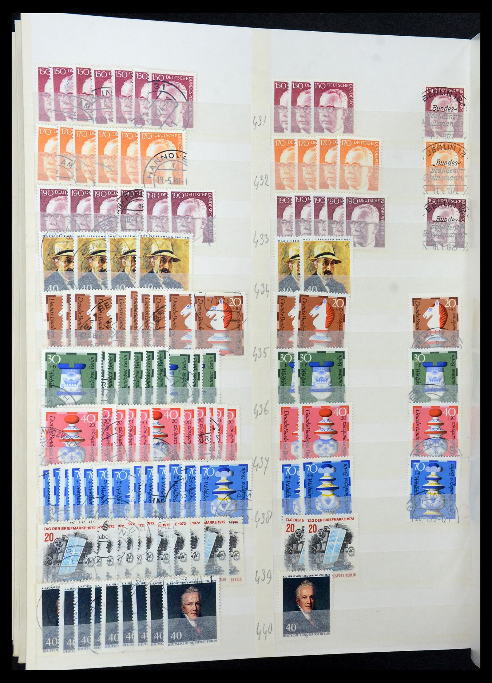 35936 034 - Postzegelverzameling 35936 Berlijn 1948-1990.
