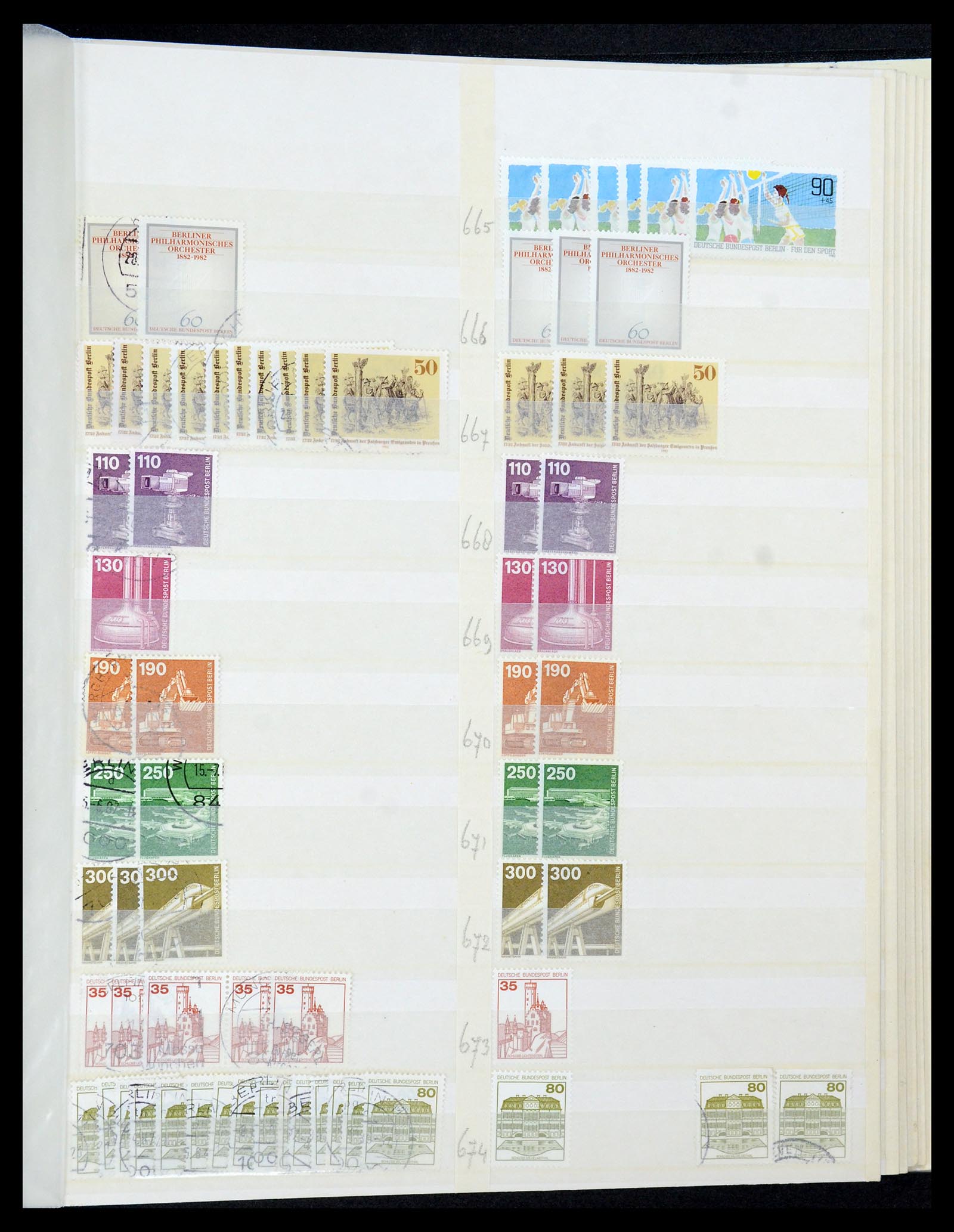 35936 057 - Postzegelverzameling 35936 Berlijn 1948-1990.