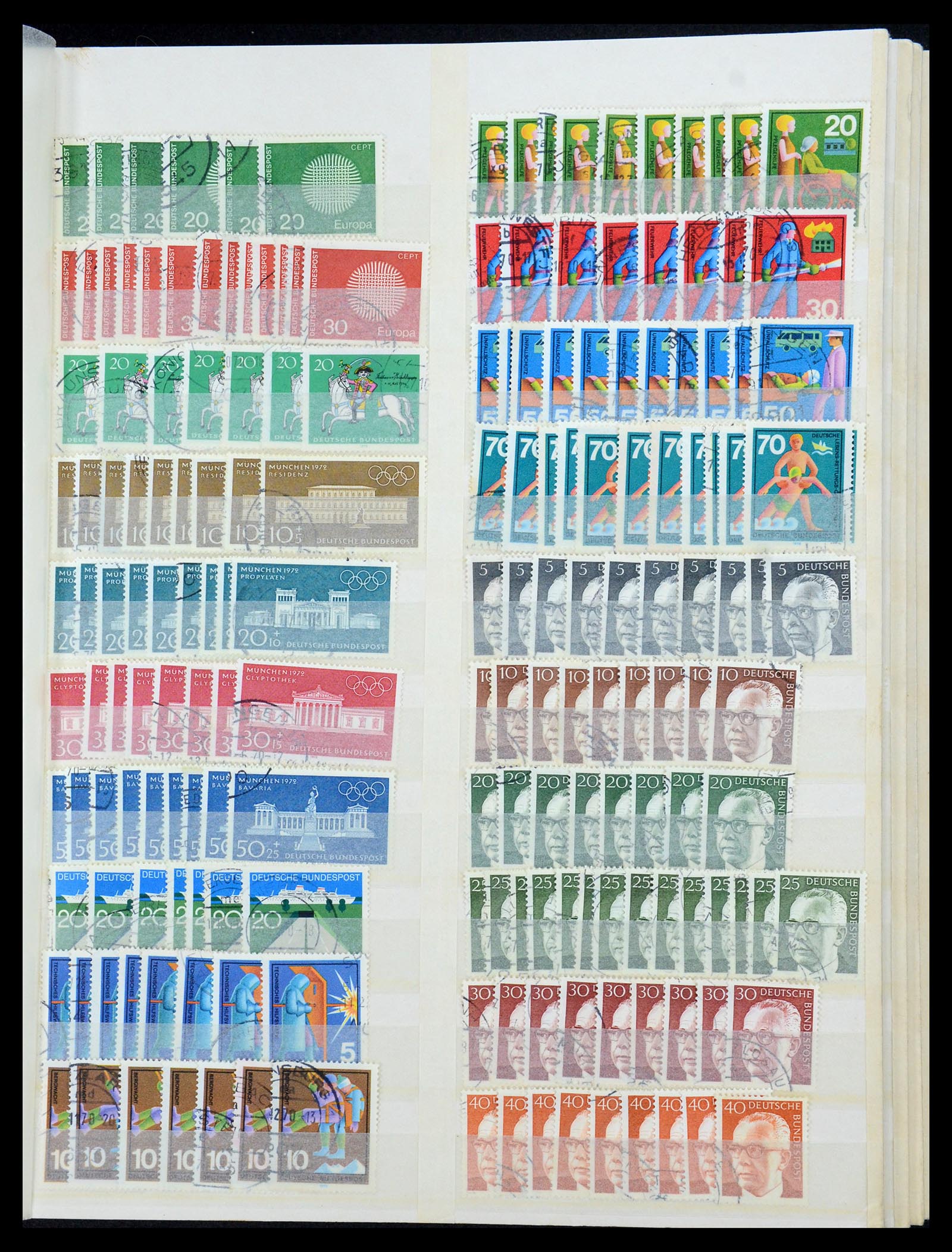 35944 027 - Postzegelverzameling 35944 Bundespost 1949-1998.
