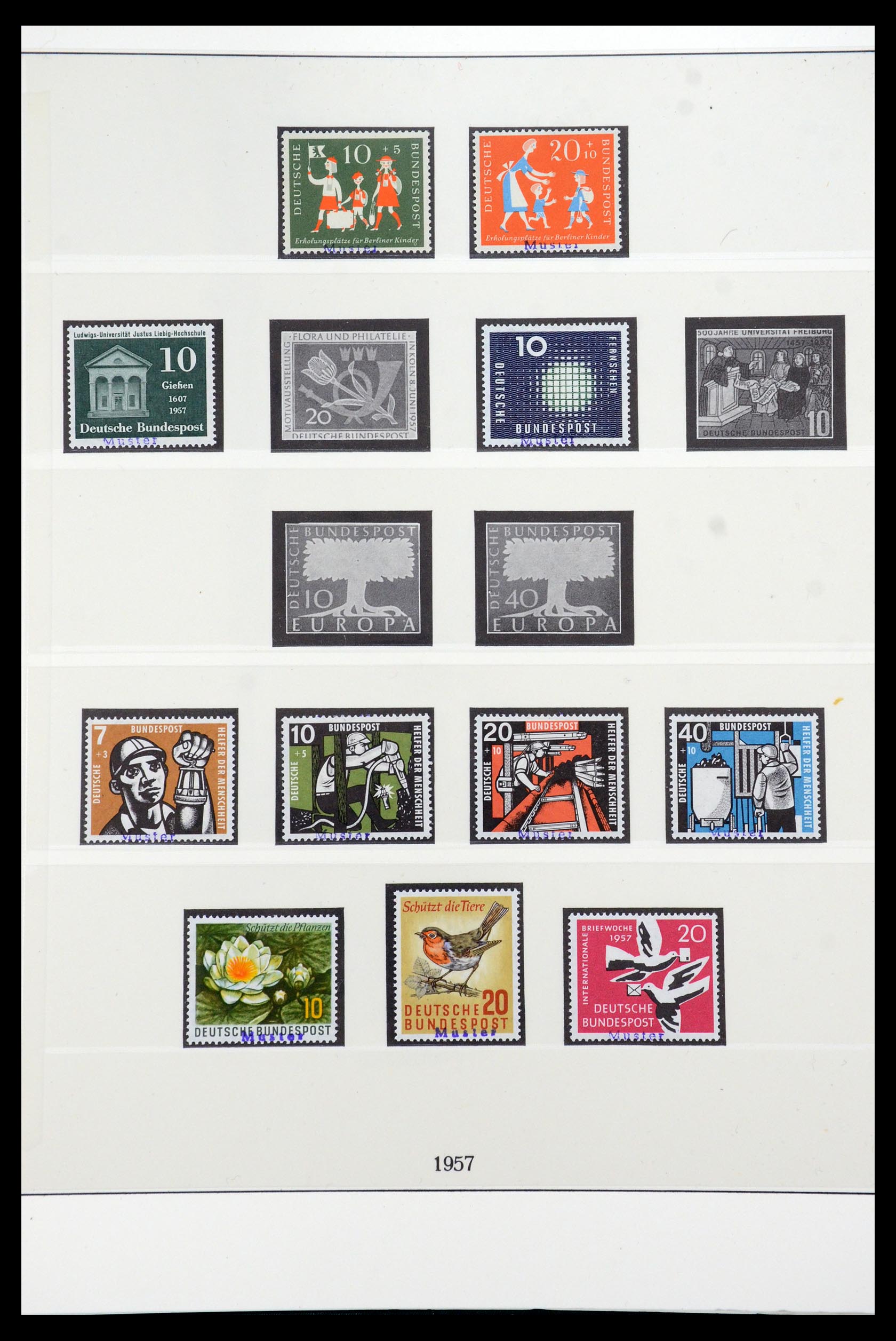 35973 007 - Postzegelverzameling 35973 Bundespost specimen 1952-2002.