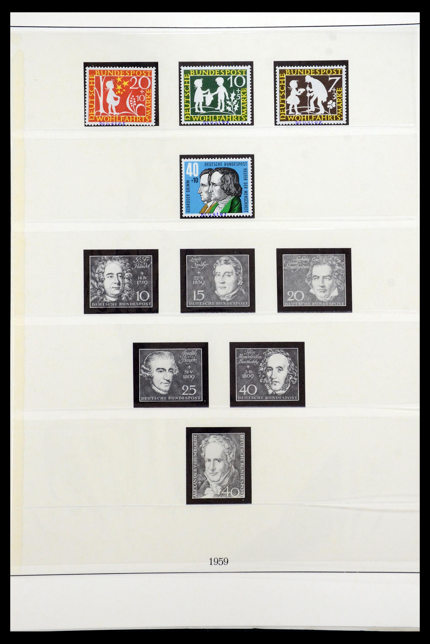 35973 012 - Postzegelverzameling 35973 Bundespost specimen 1952-2002.