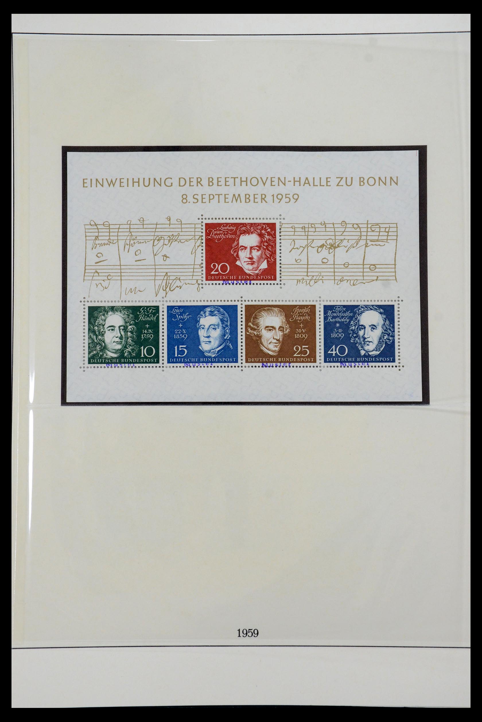 35973 013 - Postzegelverzameling 35973 Bundespost specimen 1952-2002.