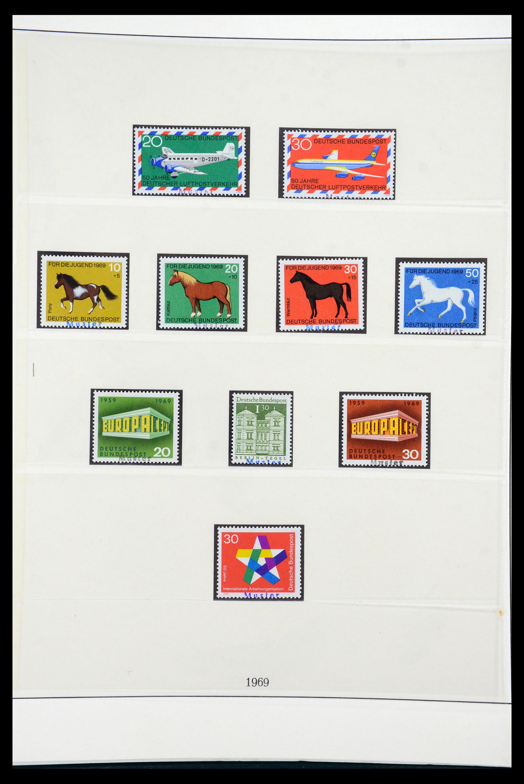 35973 036 - Postzegelverzameling 35973 Bundespost specimen 1952-2002.