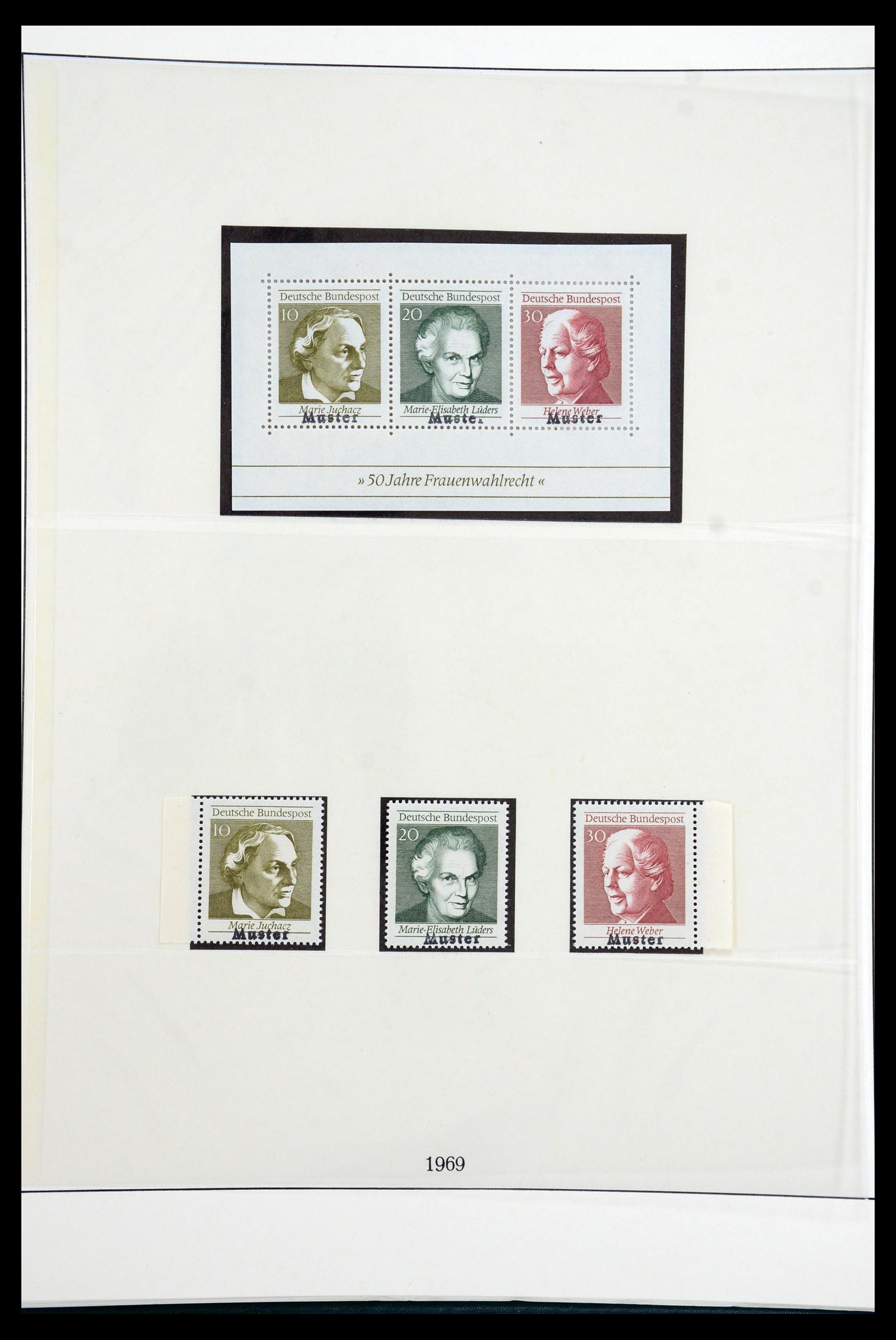 35973 039 - Postzegelverzameling 35973 Bundespost specimen 1952-2002.