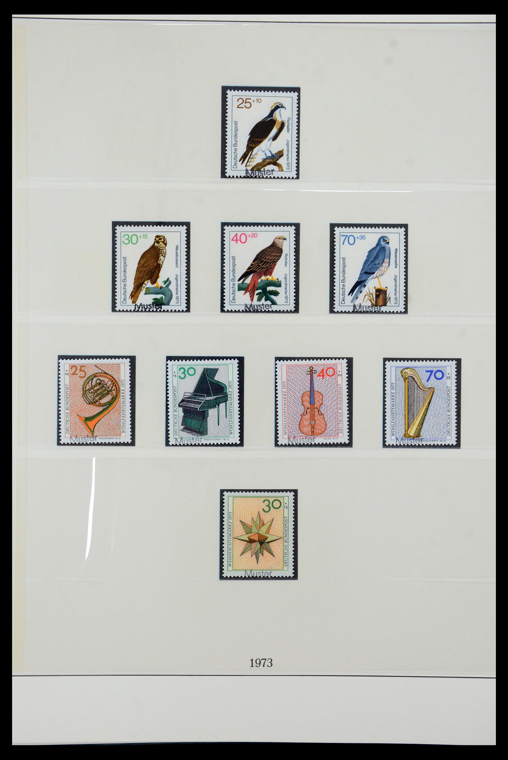 35973 057 - Postzegelverzameling 35973 Bundespost specimen 1952-2002.