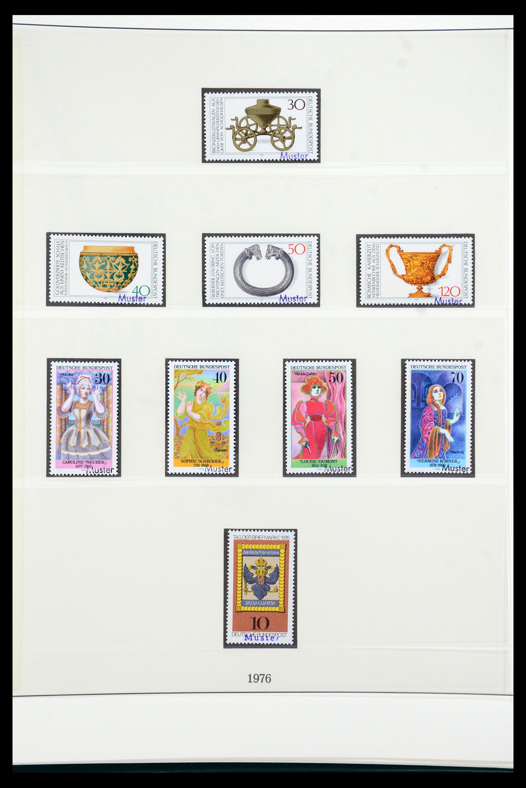 35973 076 - Postzegelverzameling 35973 Bundespost specimen 1952-2002.