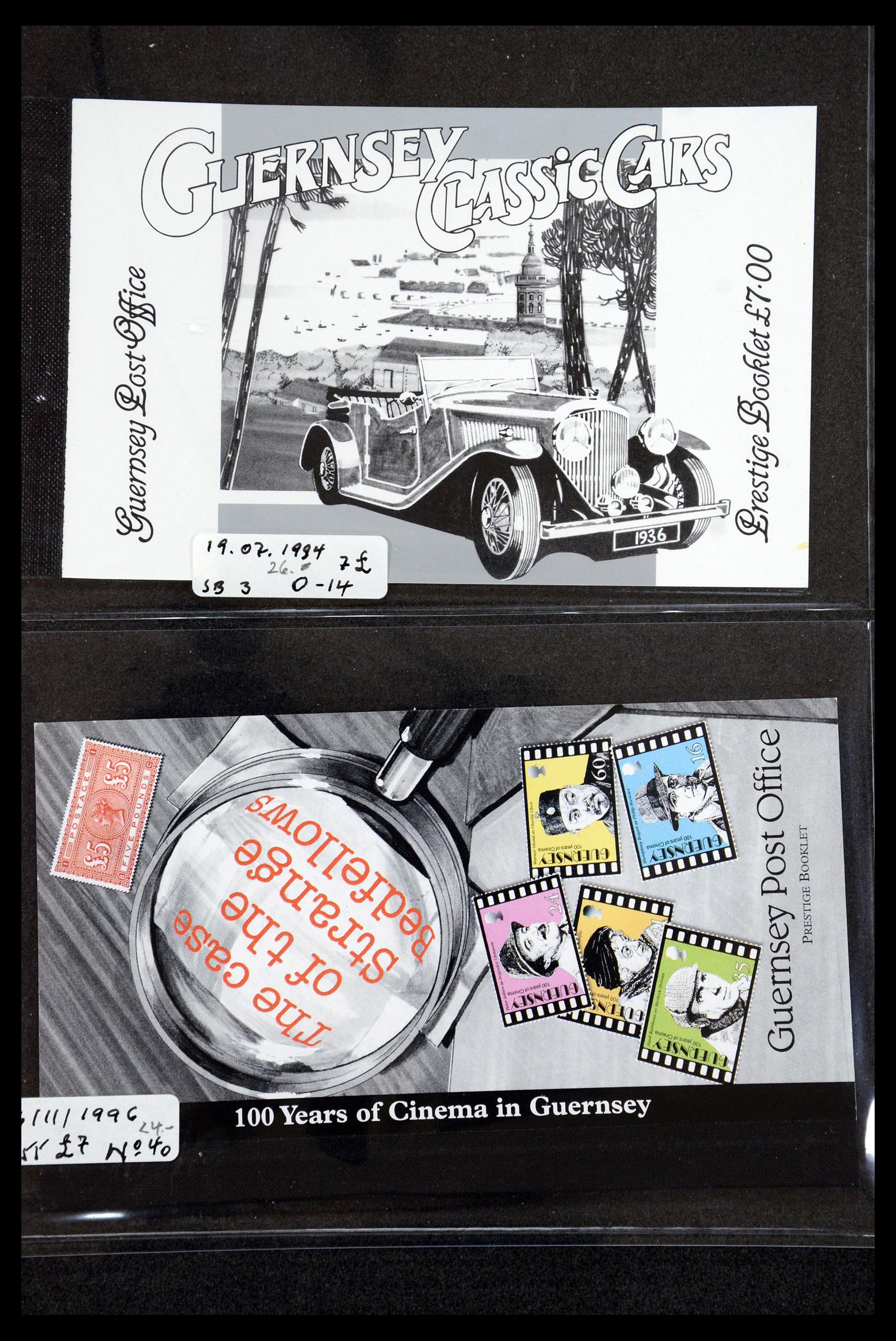 35976 028 - Postzegelverzameling 35976 Guernsey en Alderney postzegelboekjes 1969