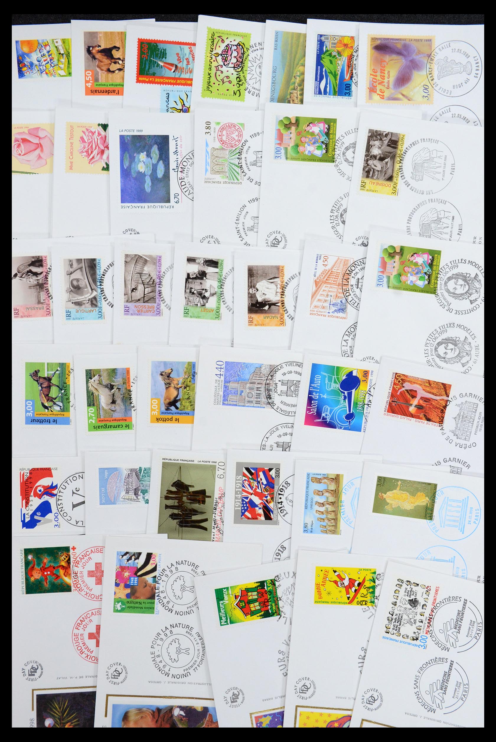 35984 013 - Postzegelverzameling 35984 Frankrijk postwaardestukken en FDC's 1893-