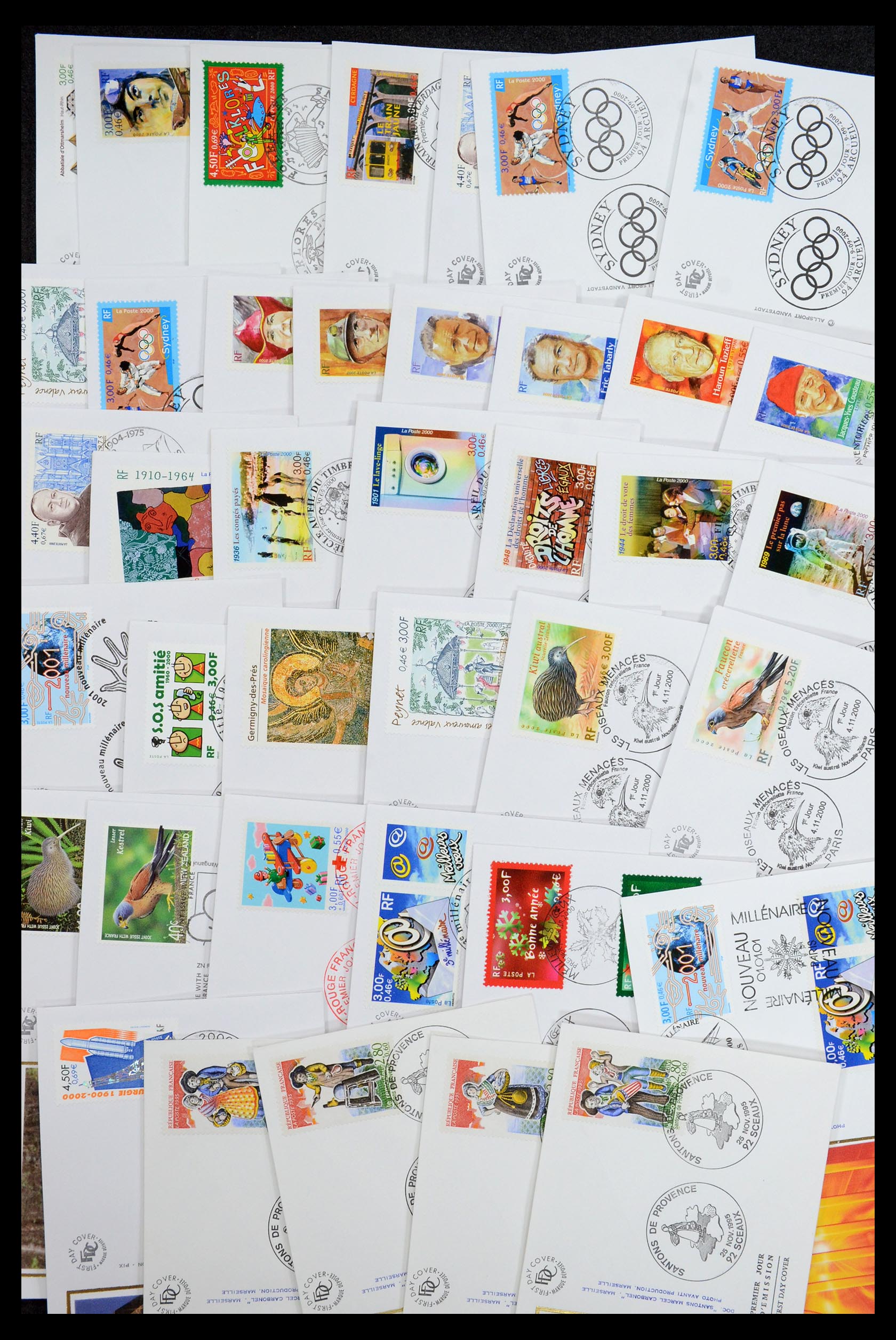 35984 017 - Postzegelverzameling 35984 Frankrijk postwaardestukken en FDC's 1893-