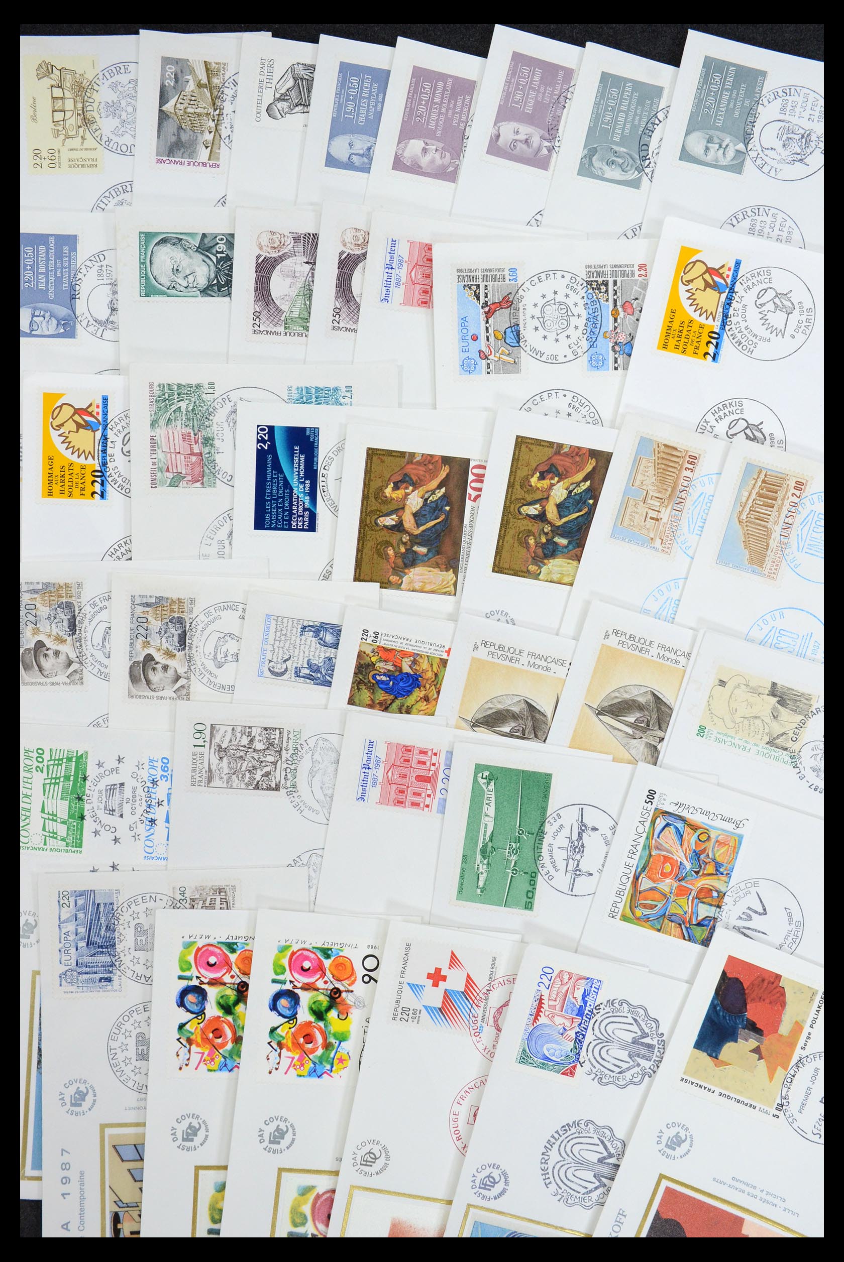35984 028 - Stamp collection 35984 France postal stationeries and FDC's 1893-2002.