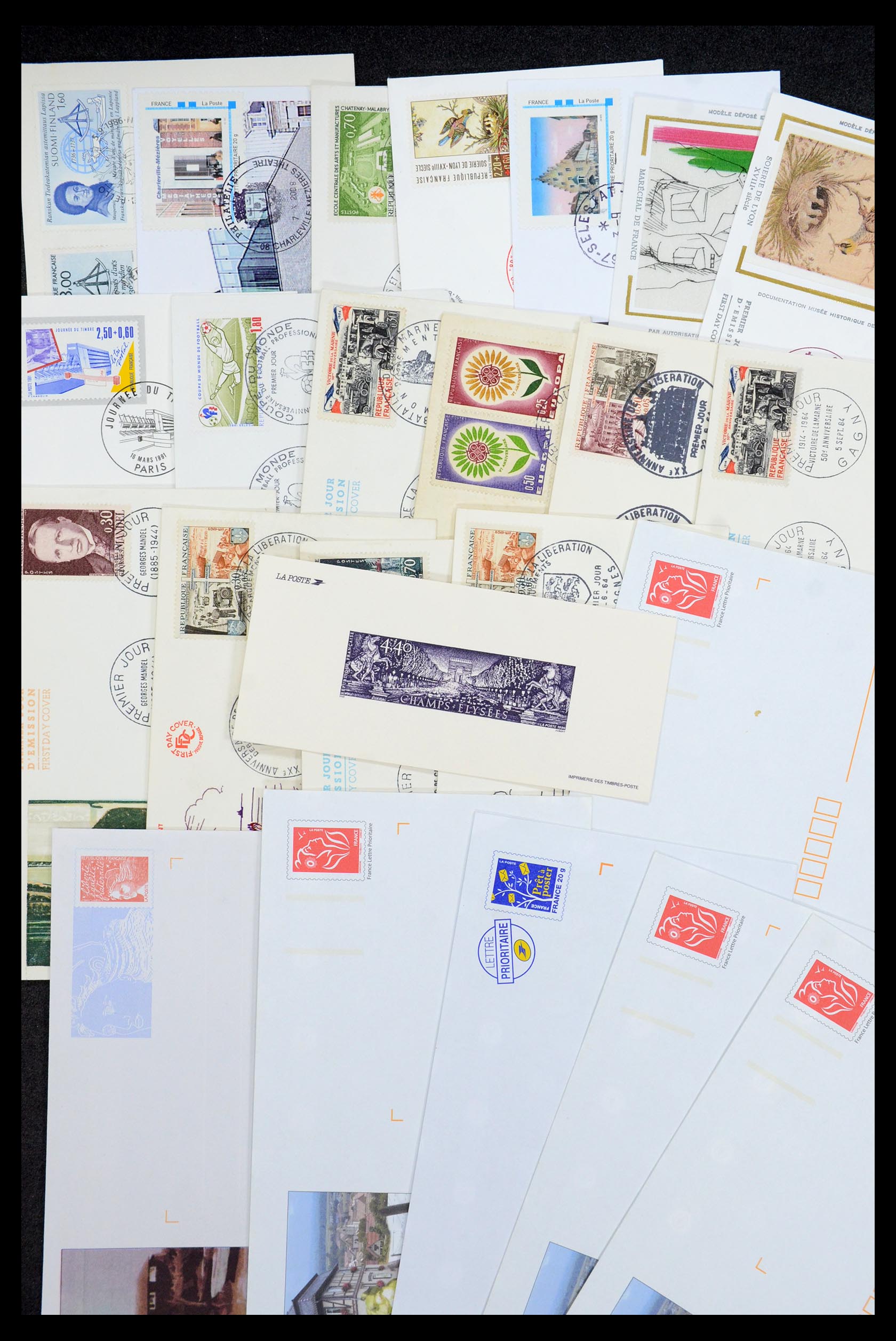 35984 037 - Stamp collection 35984 France postal stationeries and FDC's 1893-2002.