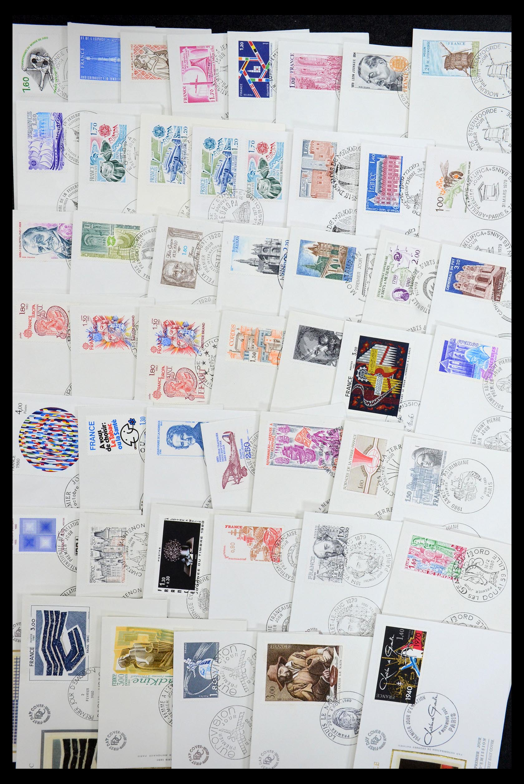 35984 050 - Postzegelverzameling 35984 Frankrijk postwaardestukken en FDC's 1893-