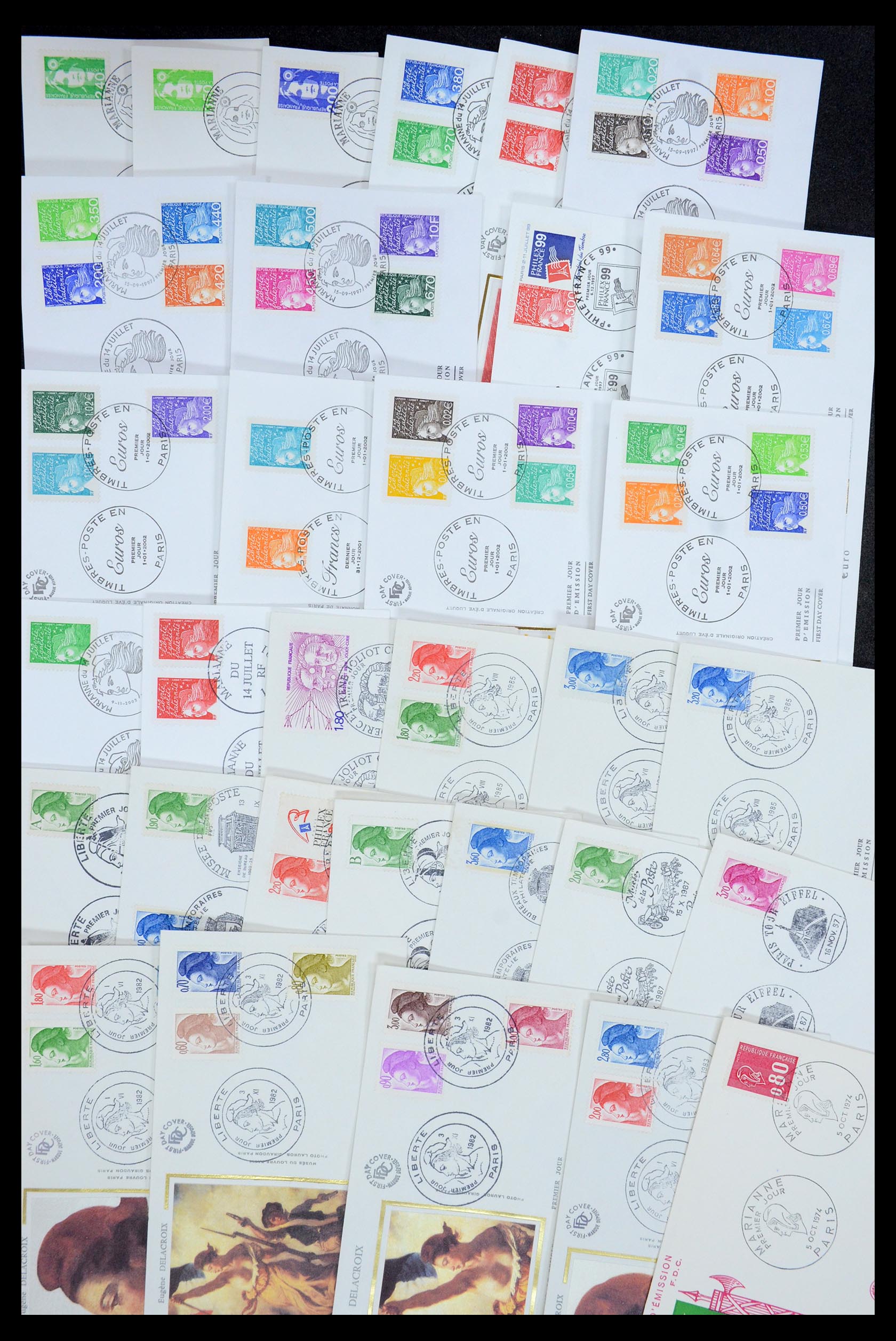 35984 056 - Postzegelverzameling 35984 Frankrijk postwaardestukken en FDC's 1893-