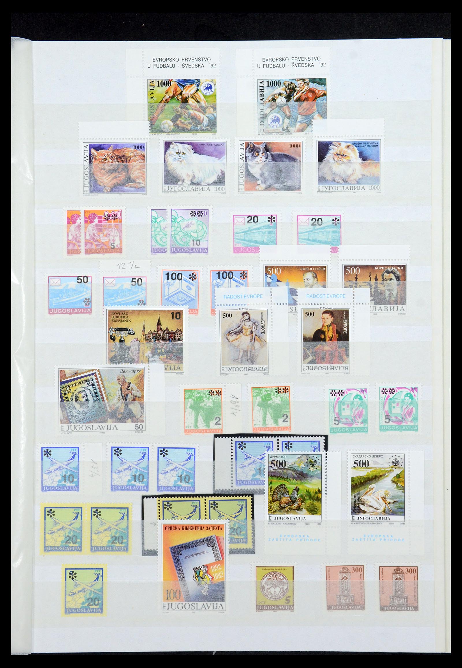 36107 277 - Postzegelverzameling 36107 Joegoslavië 1918-2003.