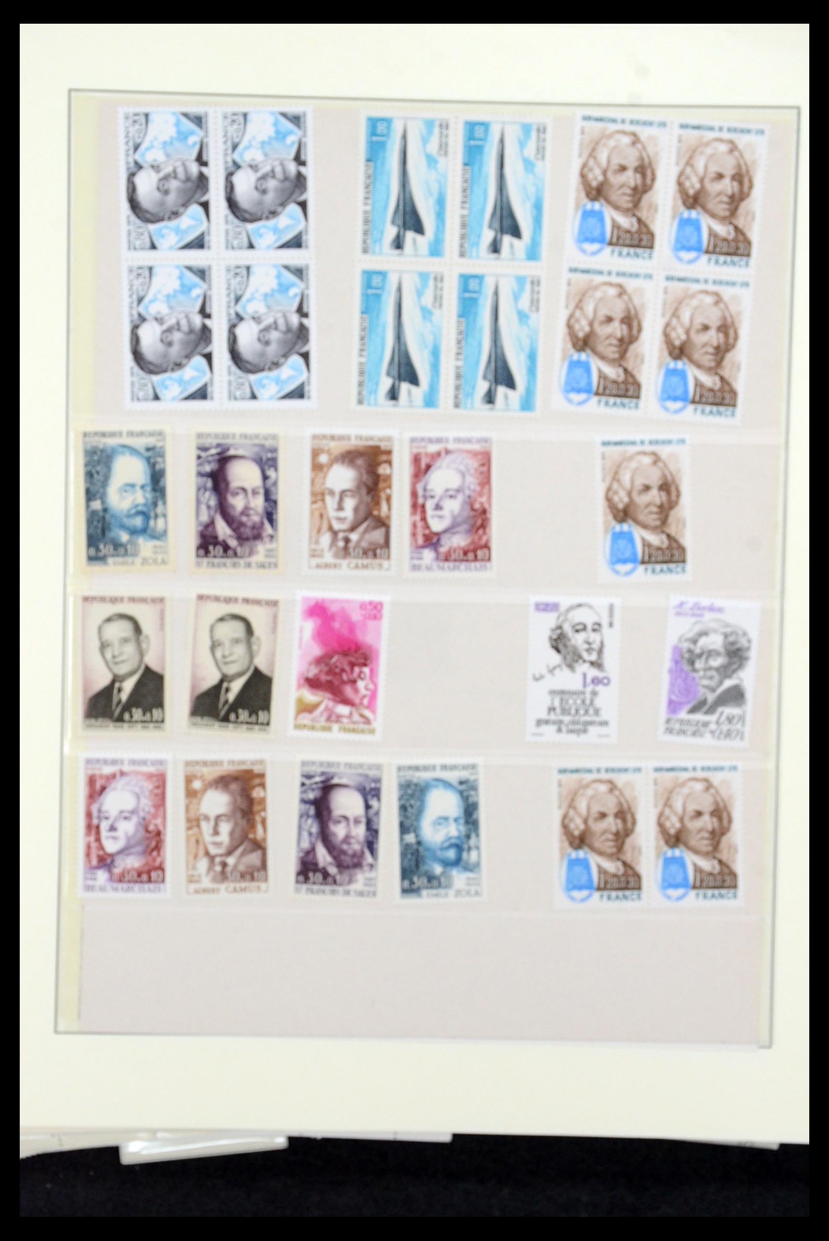 36201 0977 - Postzegelverzameling 36201 Frankrijk 1900-2019!