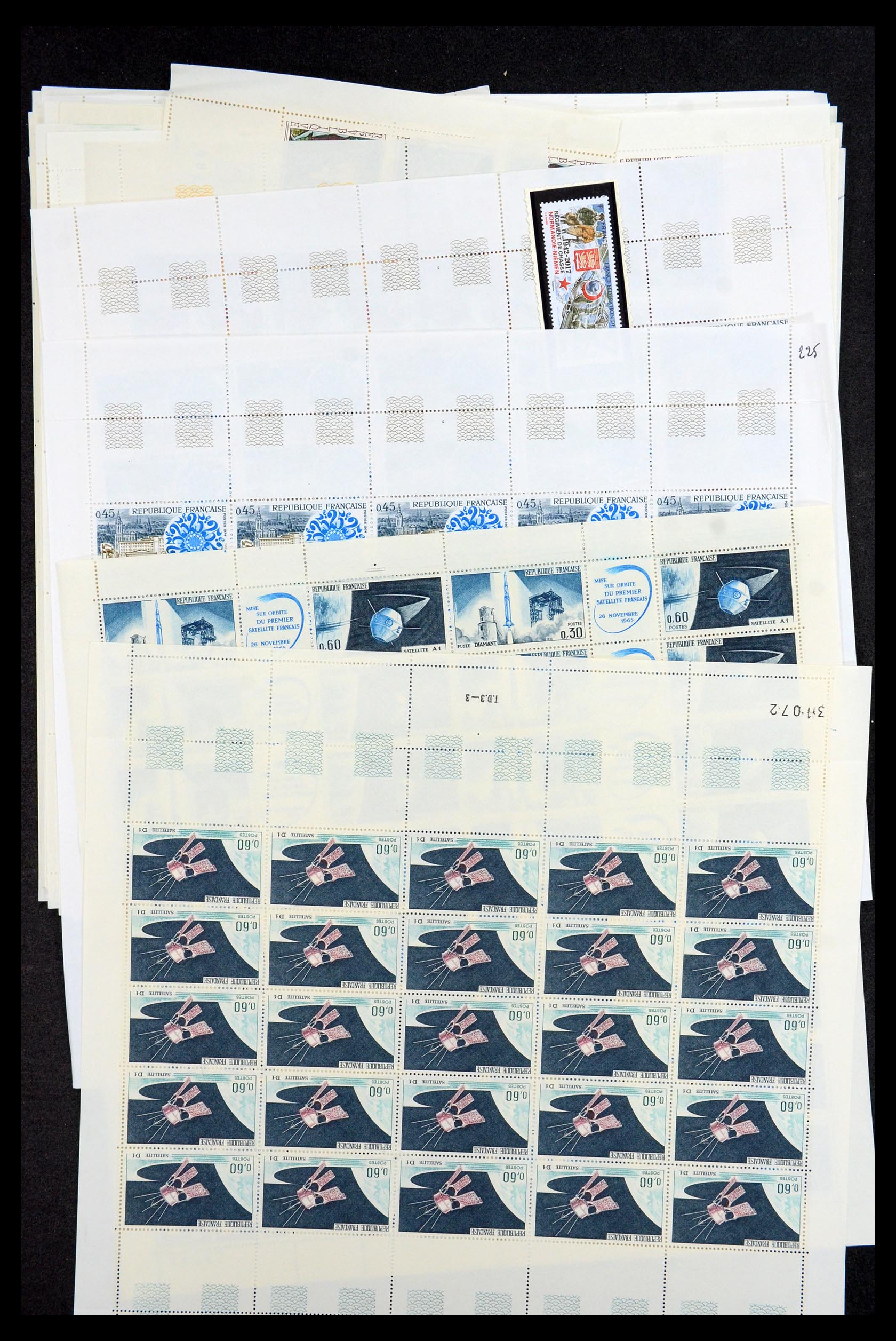 36201 0999 - Postzegelverzameling 36201 Frankrijk 1900-2019!