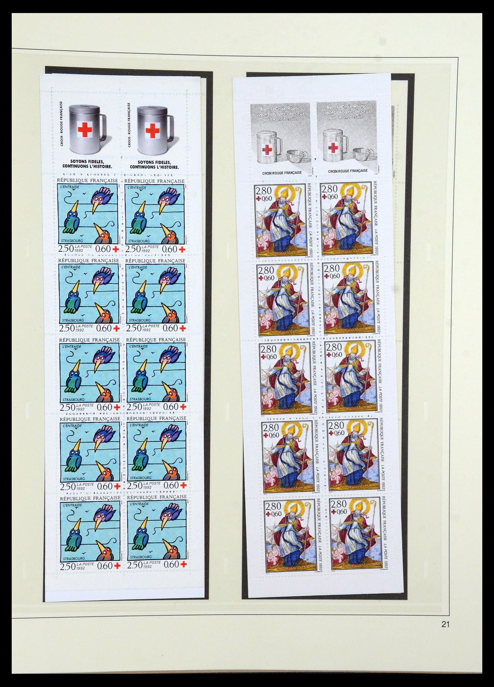 36202 040 - Stamp collection 36202 France red cross booklets 1952-2005.