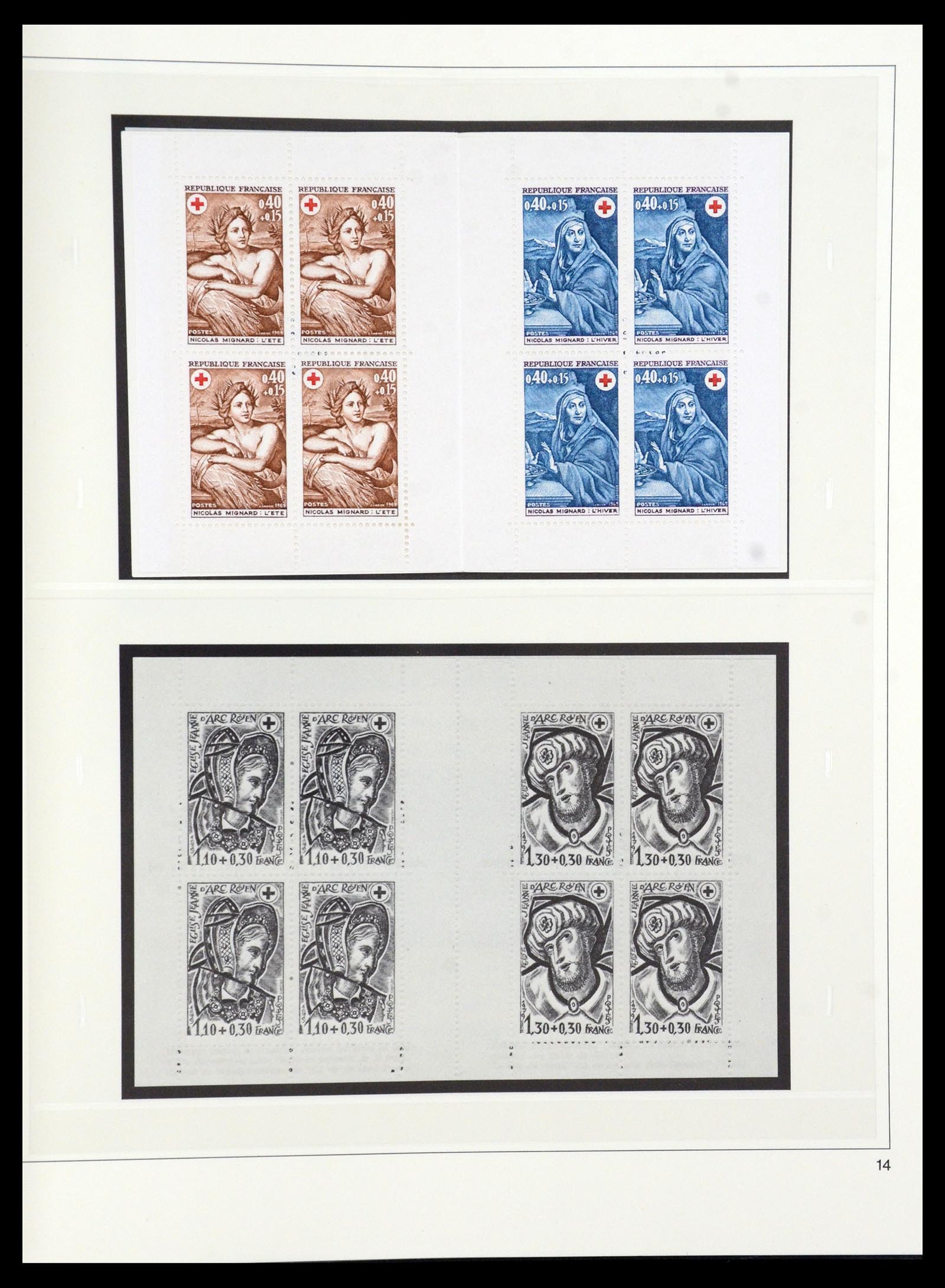 36202 063 - Stamp collection 36202 France red cross booklets 1952-2005.