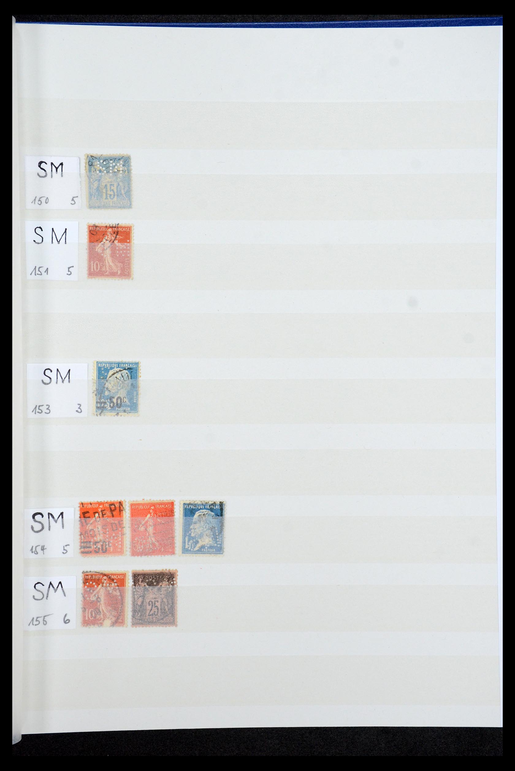 36224 005 - Postzegelverzameling 36224 Wereld perfins 1890-1950.