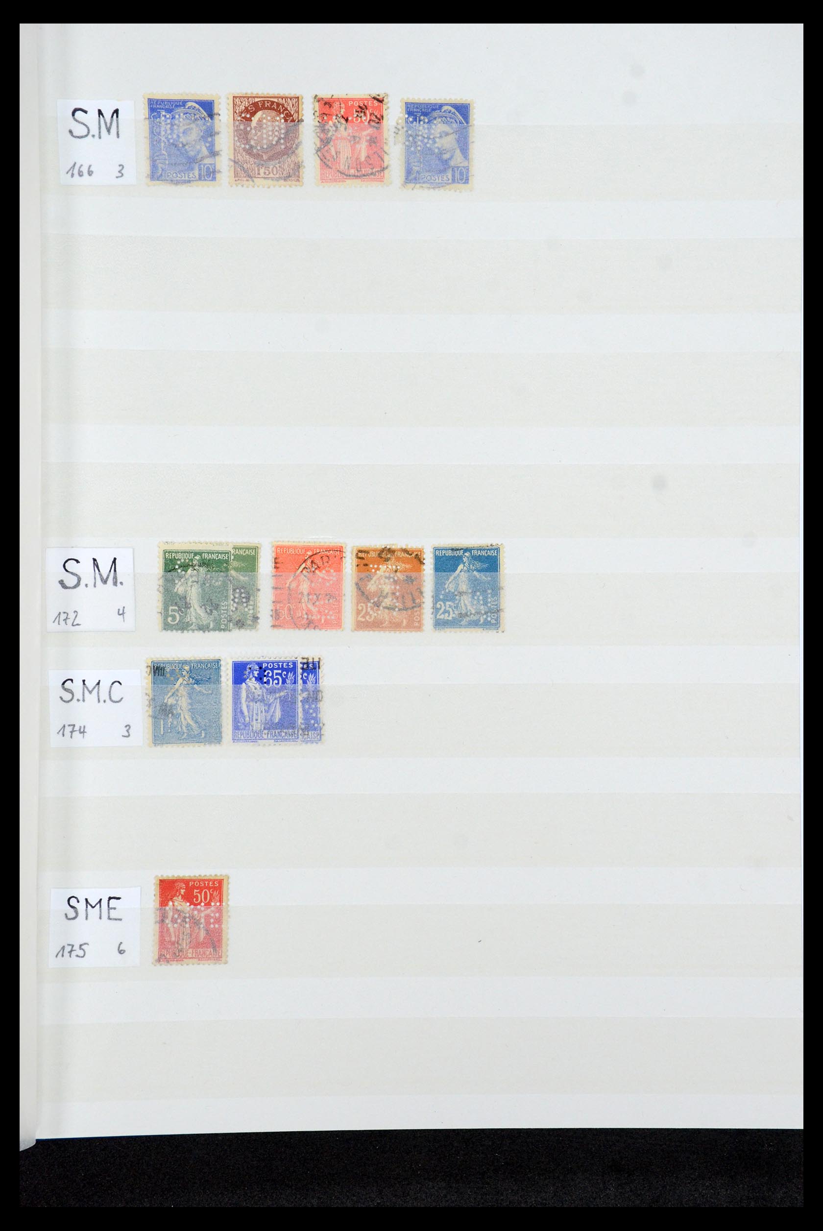 36224 007 - Postzegelverzameling 36224 Wereld perfins 1890-1950.