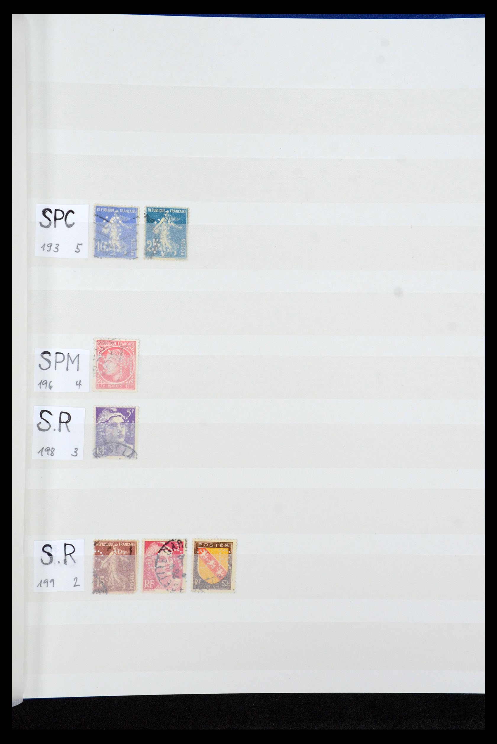36224 009 - Postzegelverzameling 36224 Wereld perfins 1890-1950.