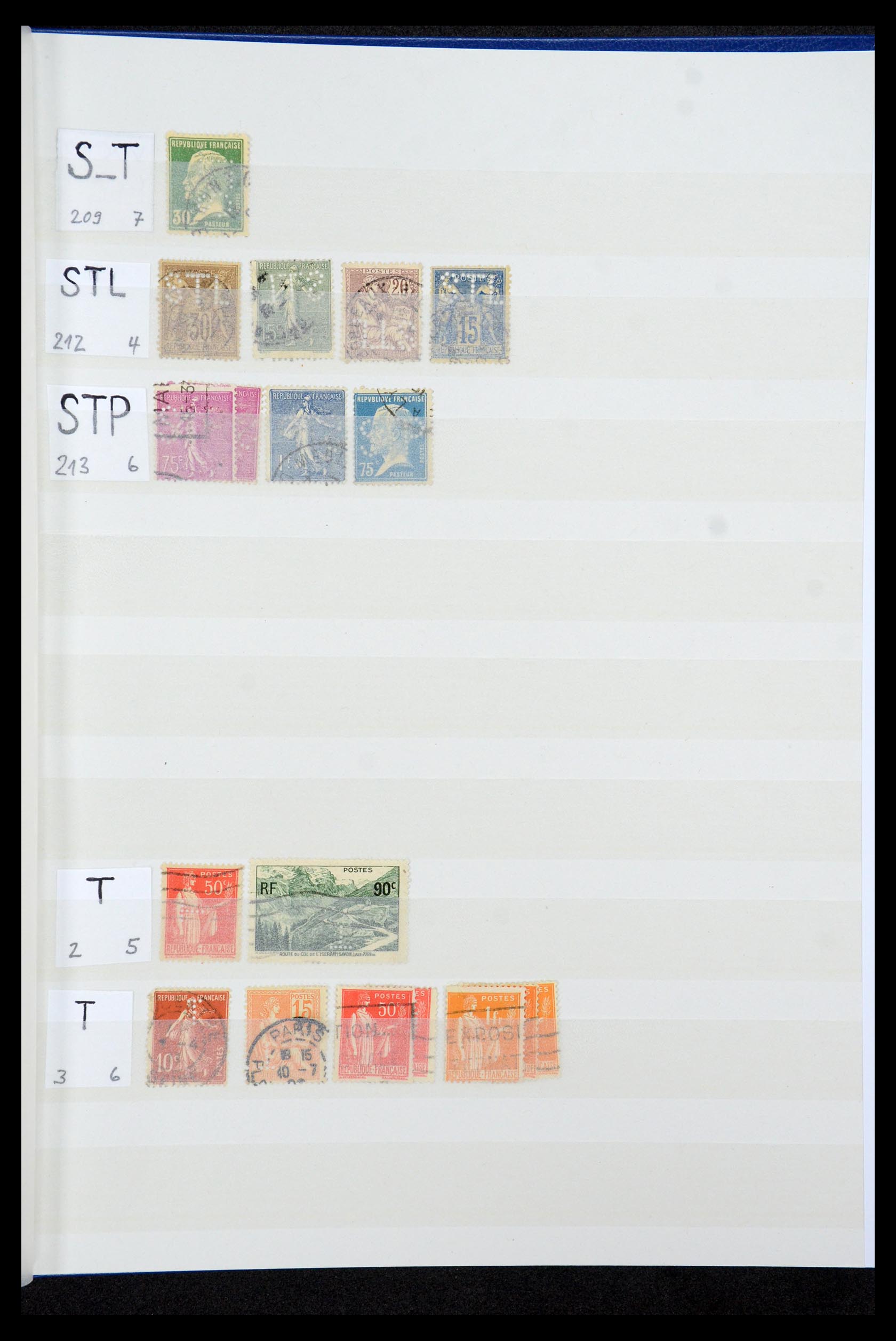 36224 011 - Postzegelverzameling 36224 Wereld perfins 1890-1950.