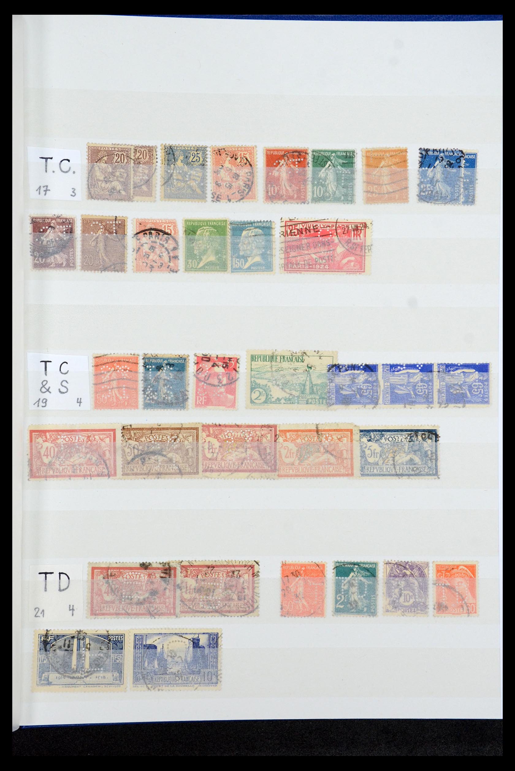36224 013 - Postzegelverzameling 36224 Wereld perfins 1890-1950.