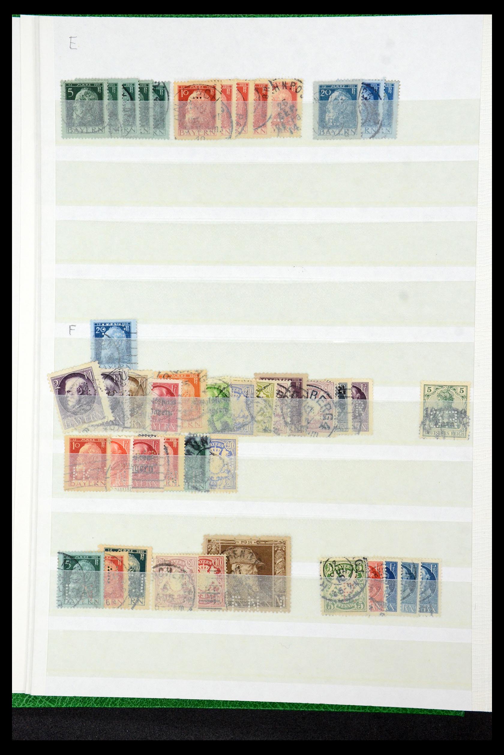 36224 035 - Postzegelverzameling 36224 Wereld perfins 1890-1950.