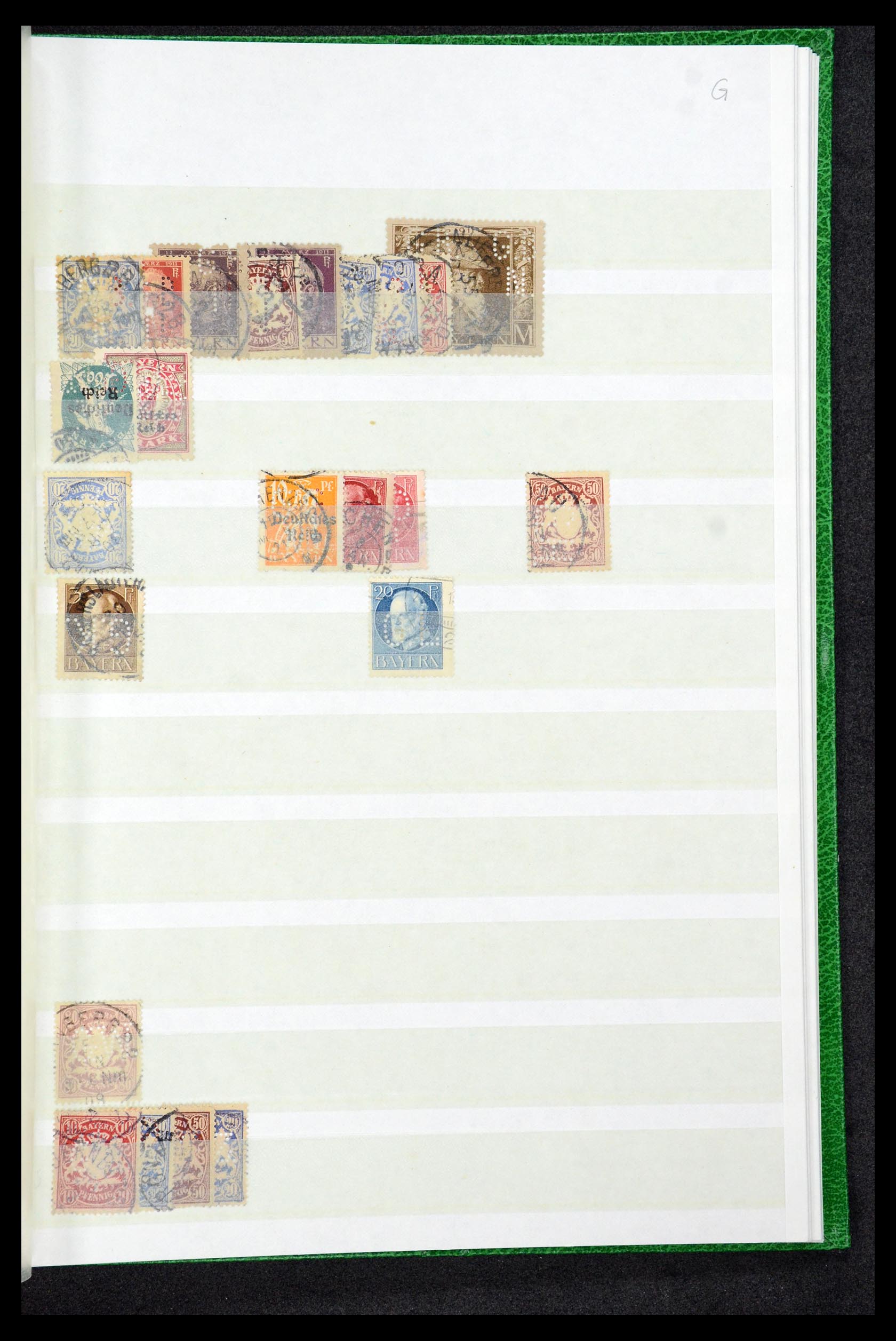 36224 036 - Postzegelverzameling 36224 Wereld perfins 1890-1950.