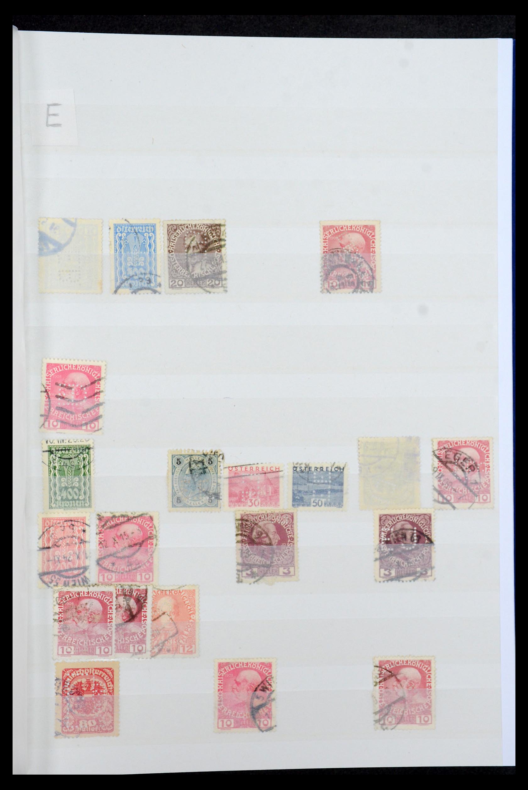 36224 059 - Postzegelverzameling 36224 Wereld perfins 1890-1950.