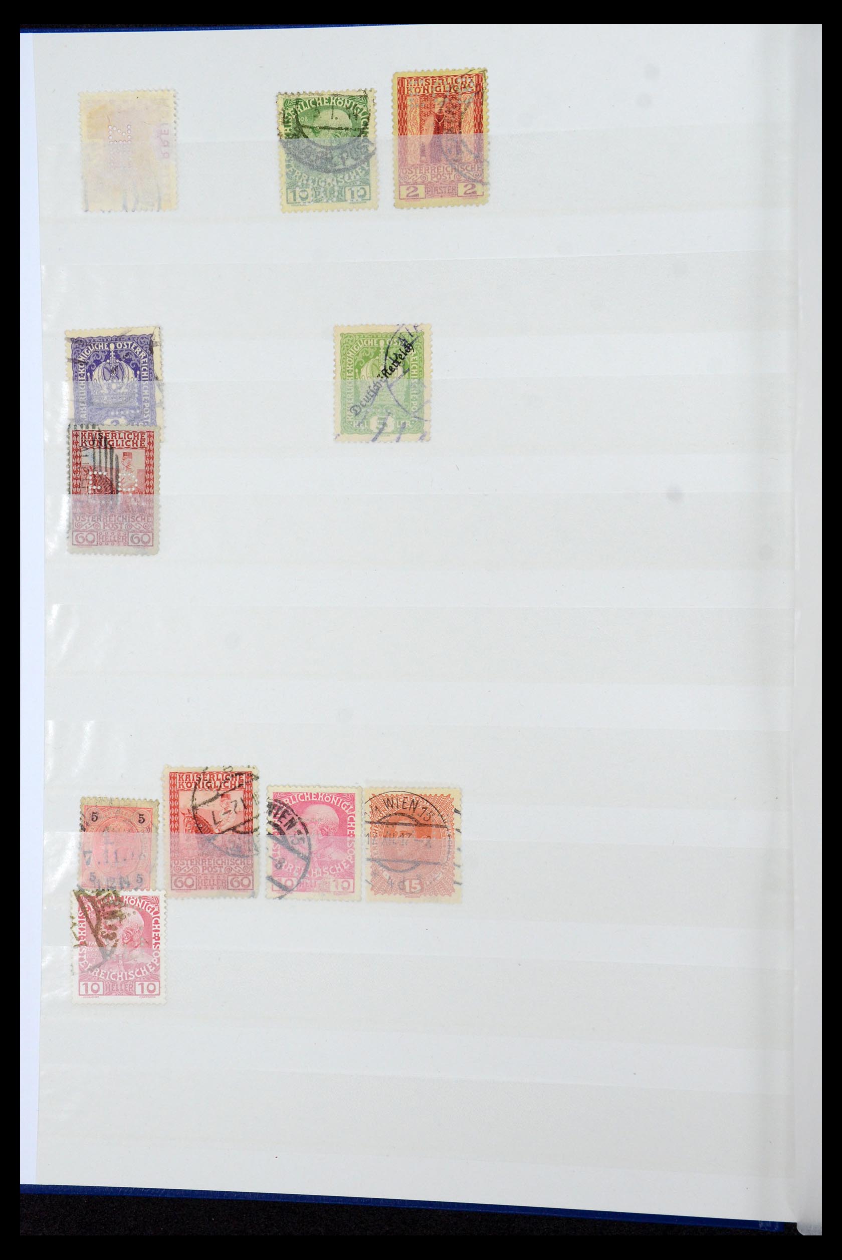 36224 060 - Postzegelverzameling 36224 Wereld perfins 1890-1950.