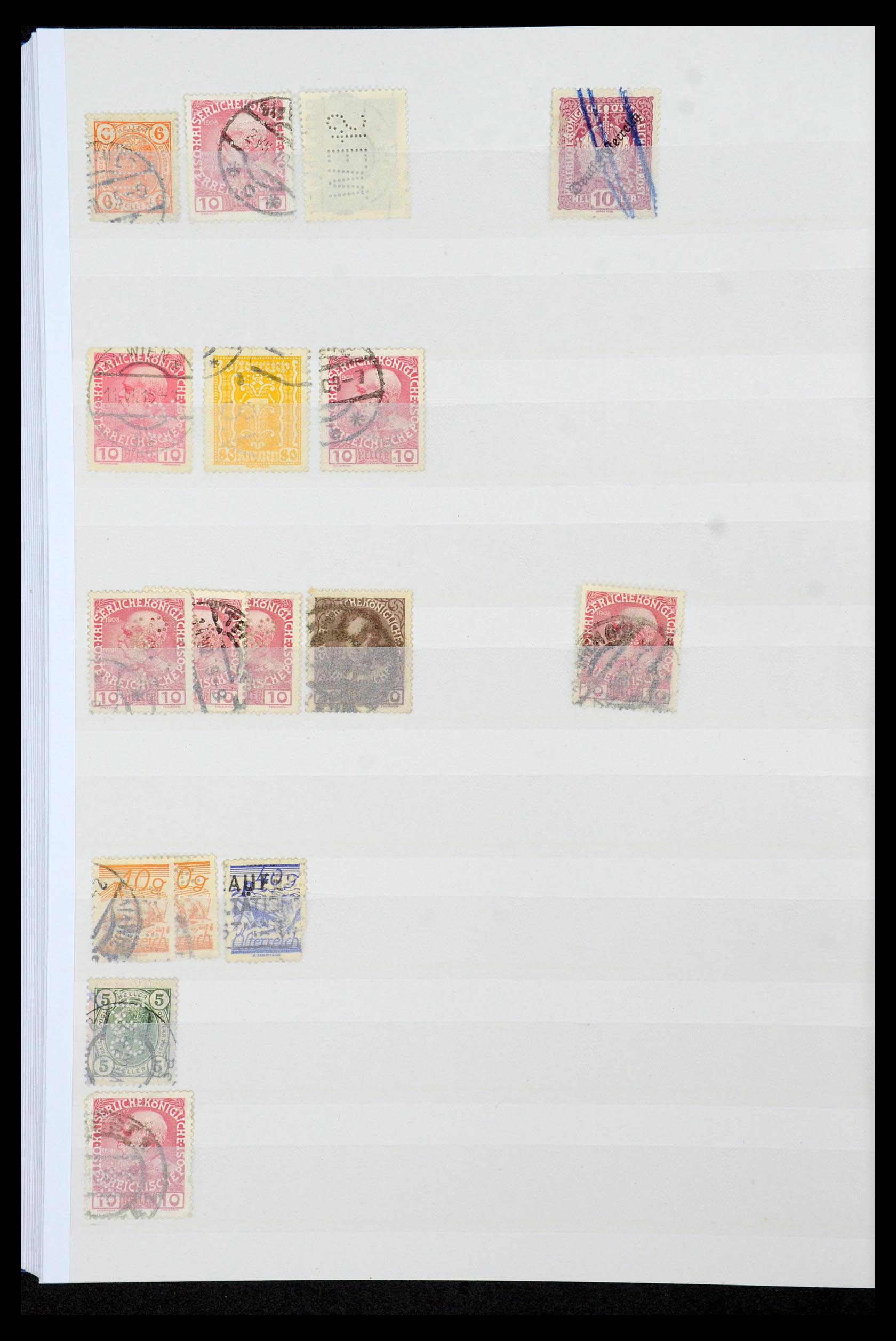 36224 097 - Postzegelverzameling 36224 Wereld perfins 1890-1950.
