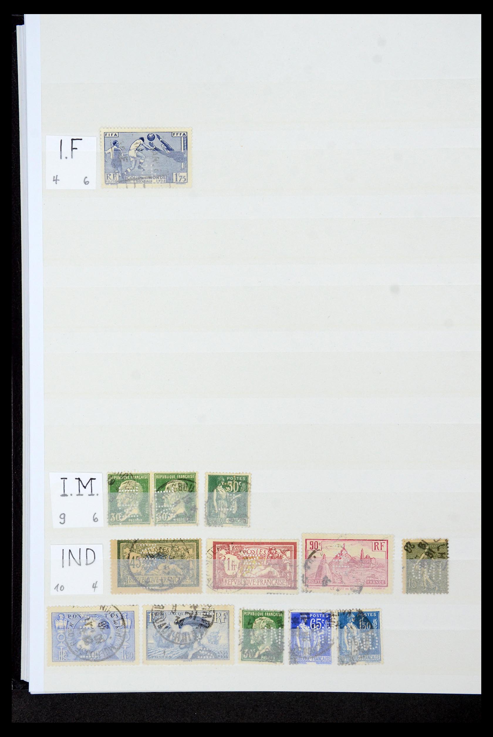 36224 306 - Postzegelverzameling 36224 Wereld perfins 1890-1950.
