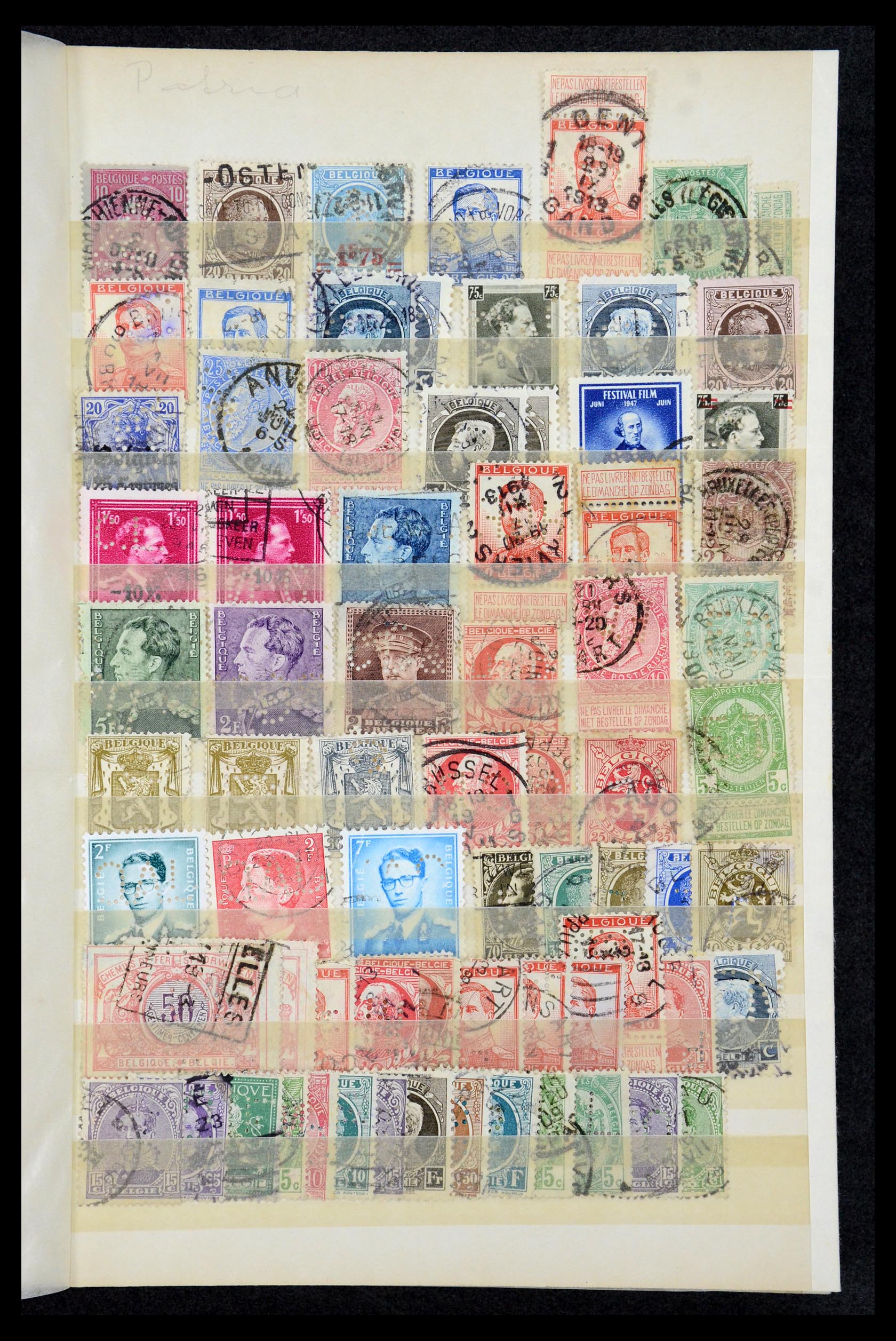36224 314 - Postzegelverzameling 36224 Wereld perfins 1890-1950.