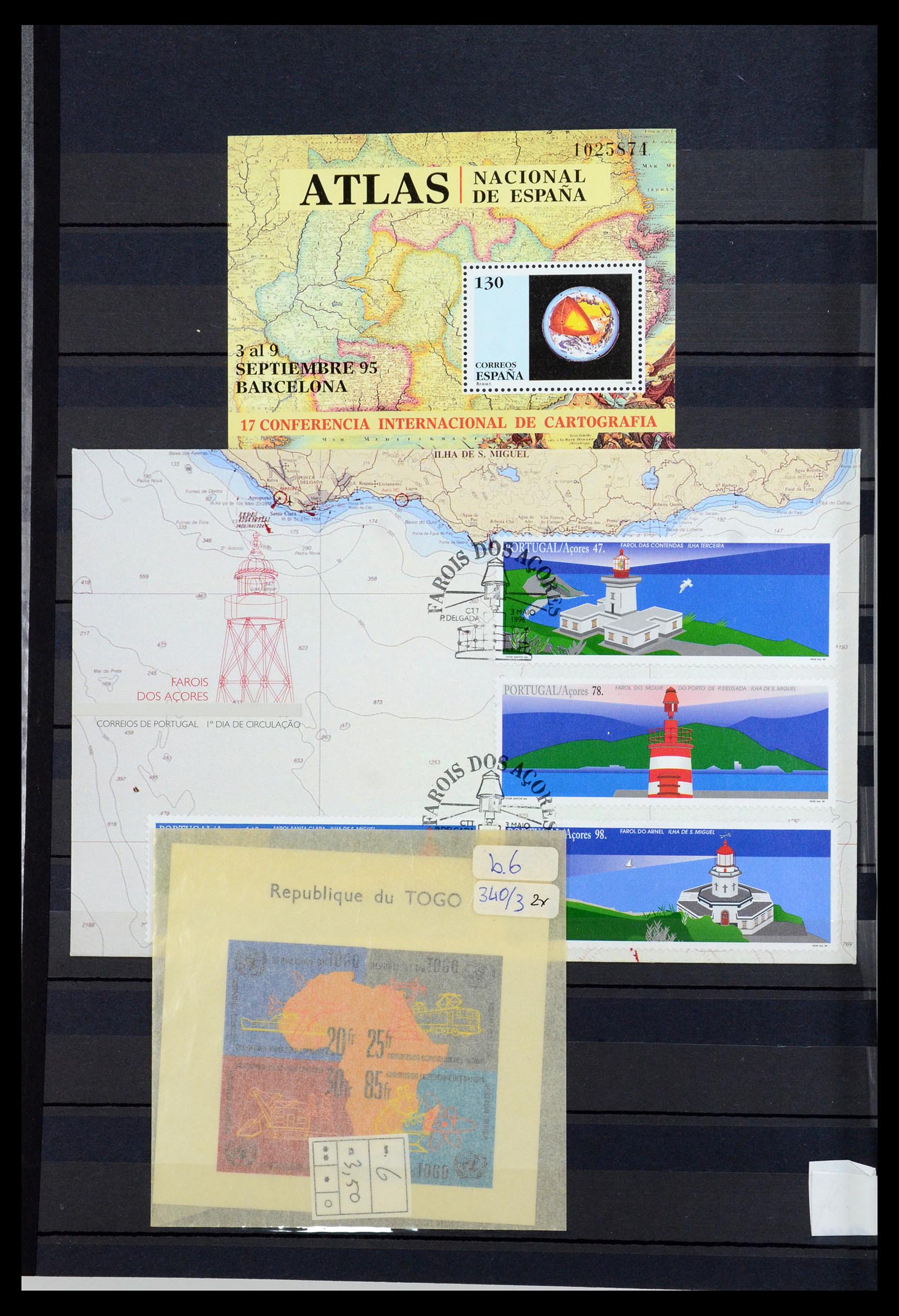 36238 022 - Postzegelverzameling 36238 Motief landkaarten 1900-2000.