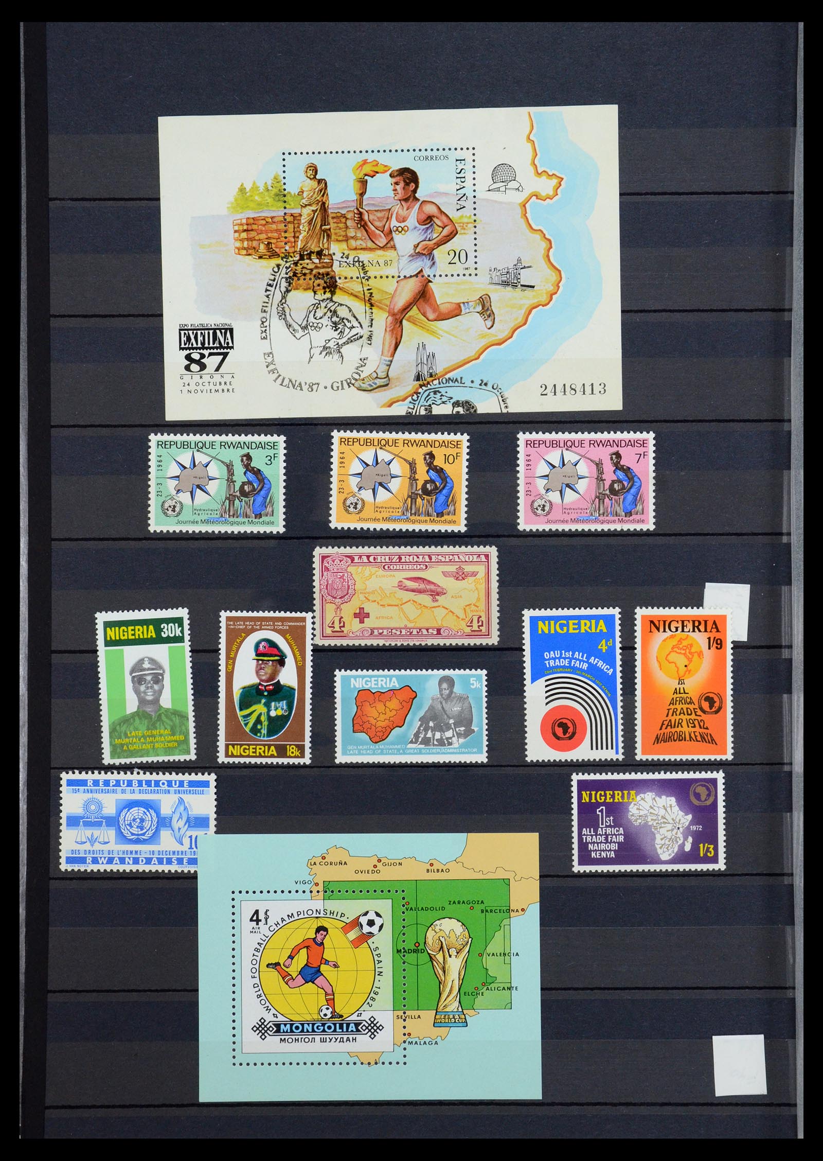 36238 026 - Postzegelverzameling 36238 Motief landkaarten 1900-2000.