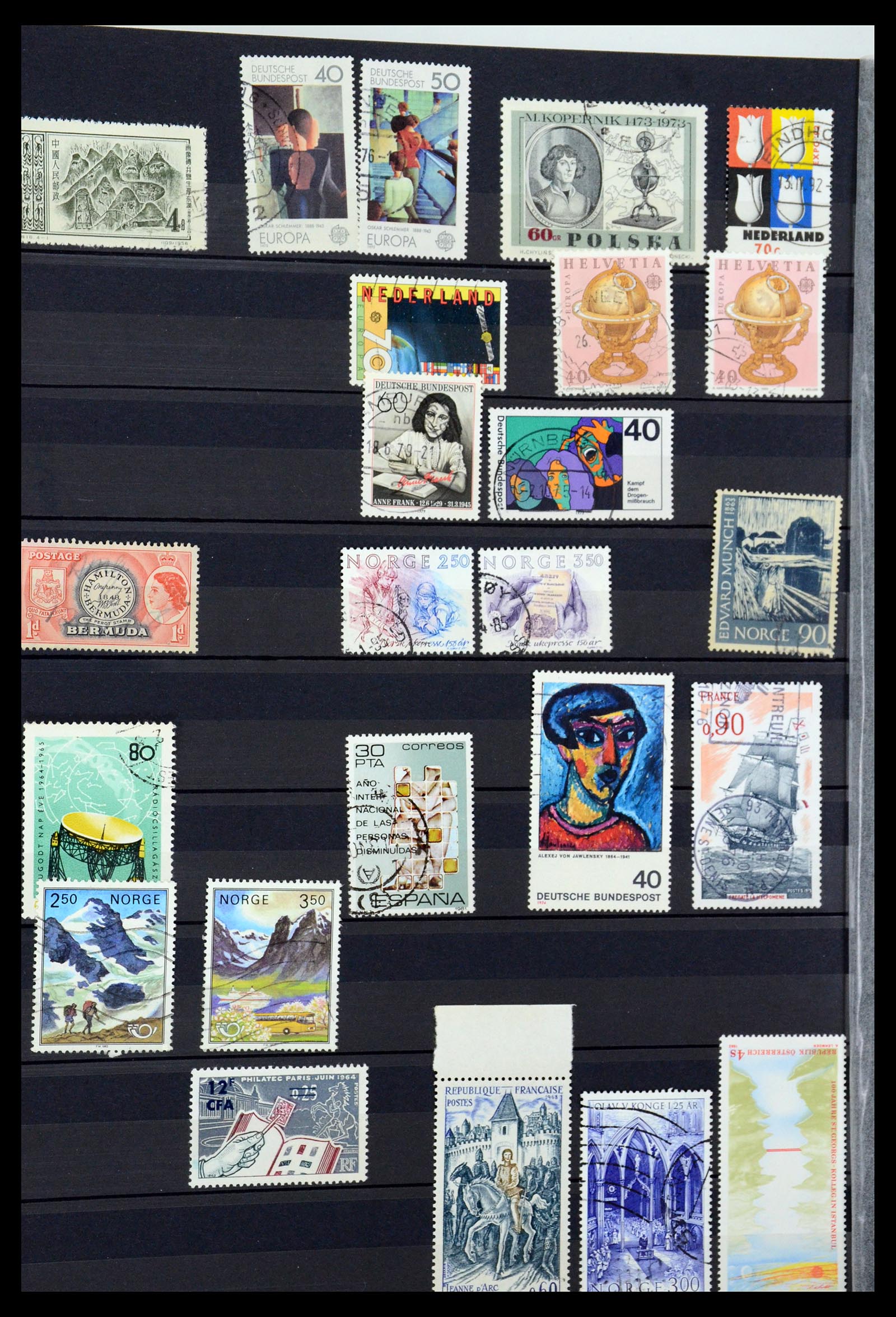 36238 282 - Postzegelverzameling 36238 Motief landkaarten 1900-2000.